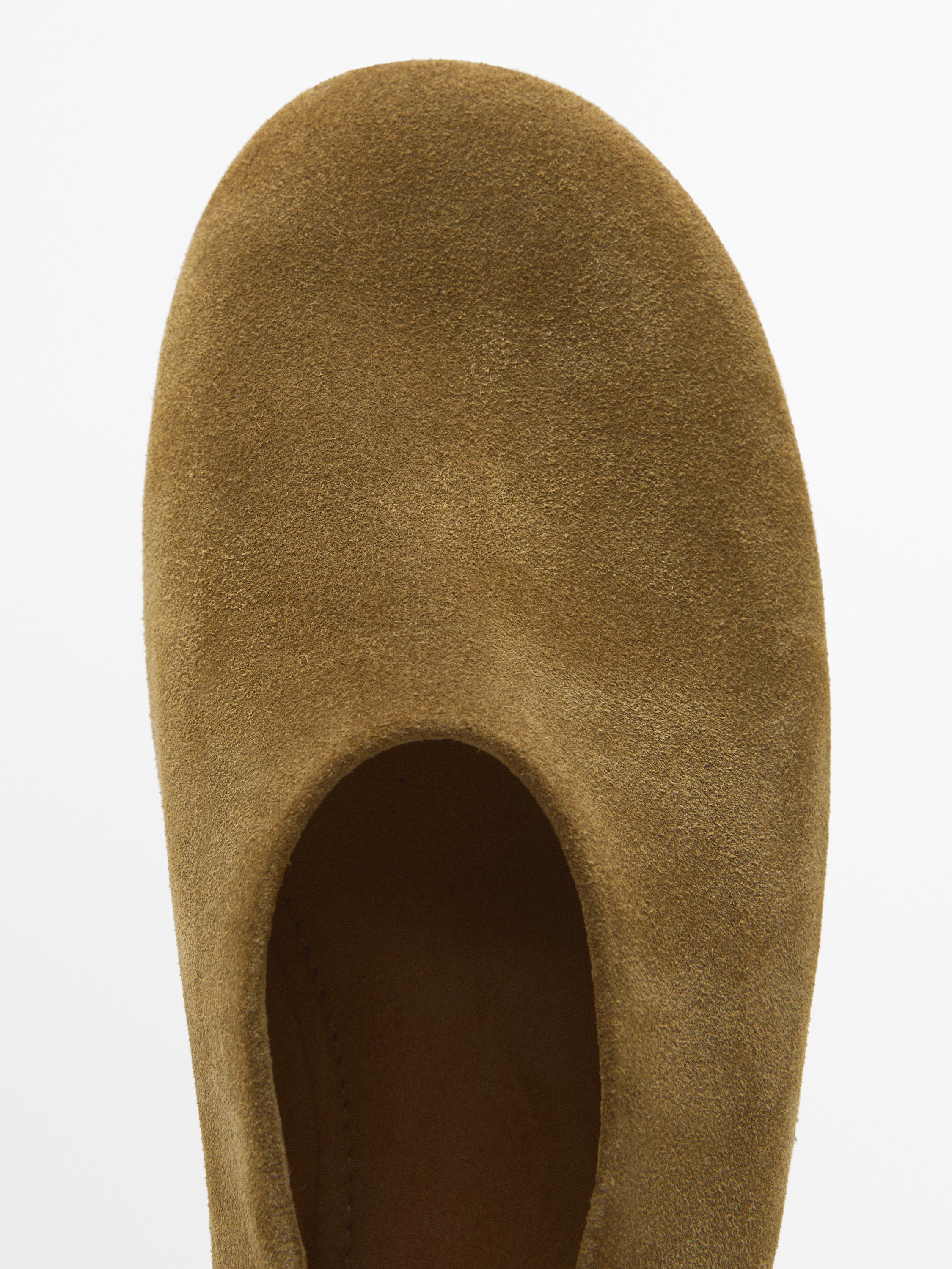 Soft round toe ballet flats