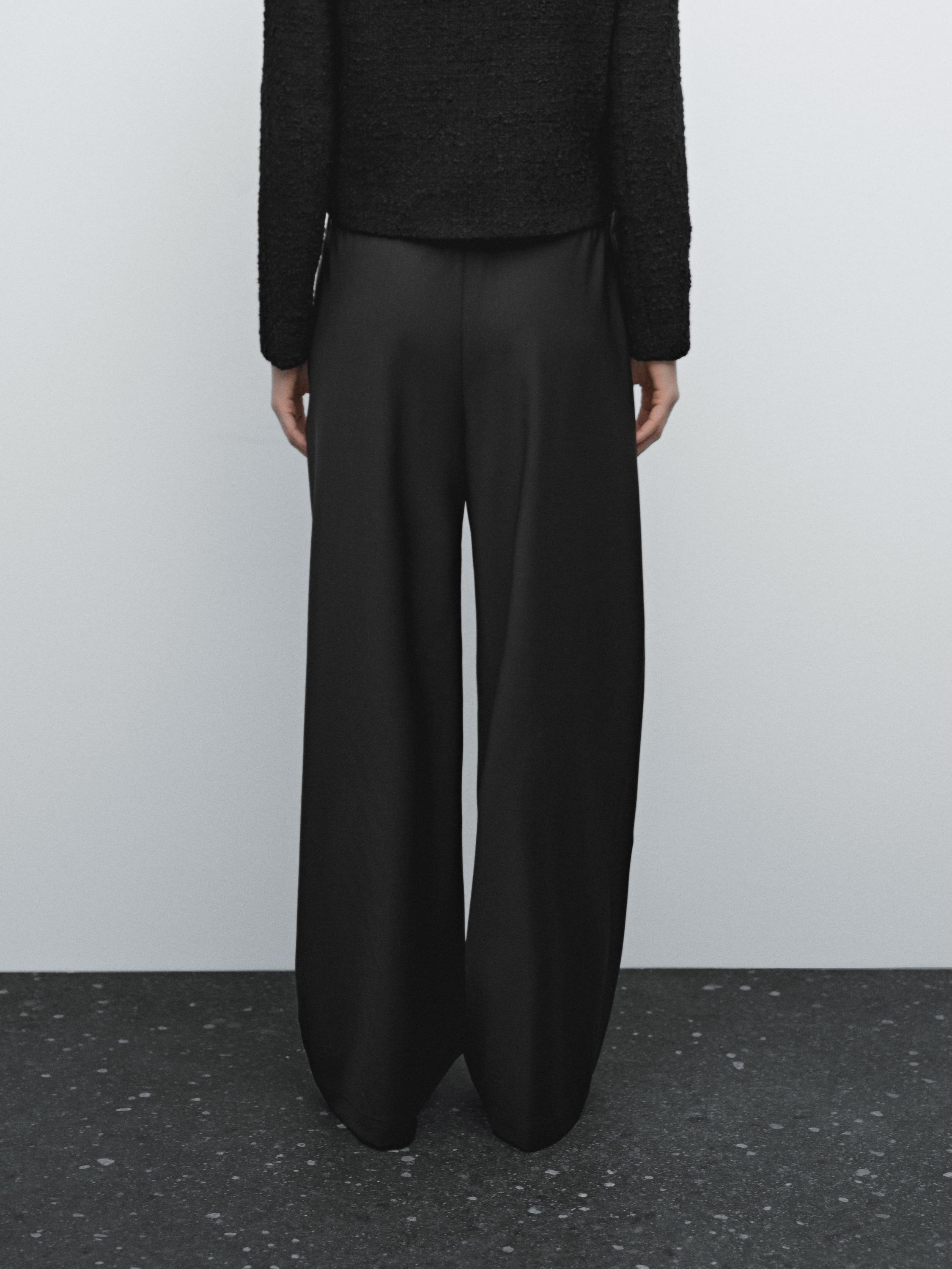 100% wool trousers with elastic waistband
