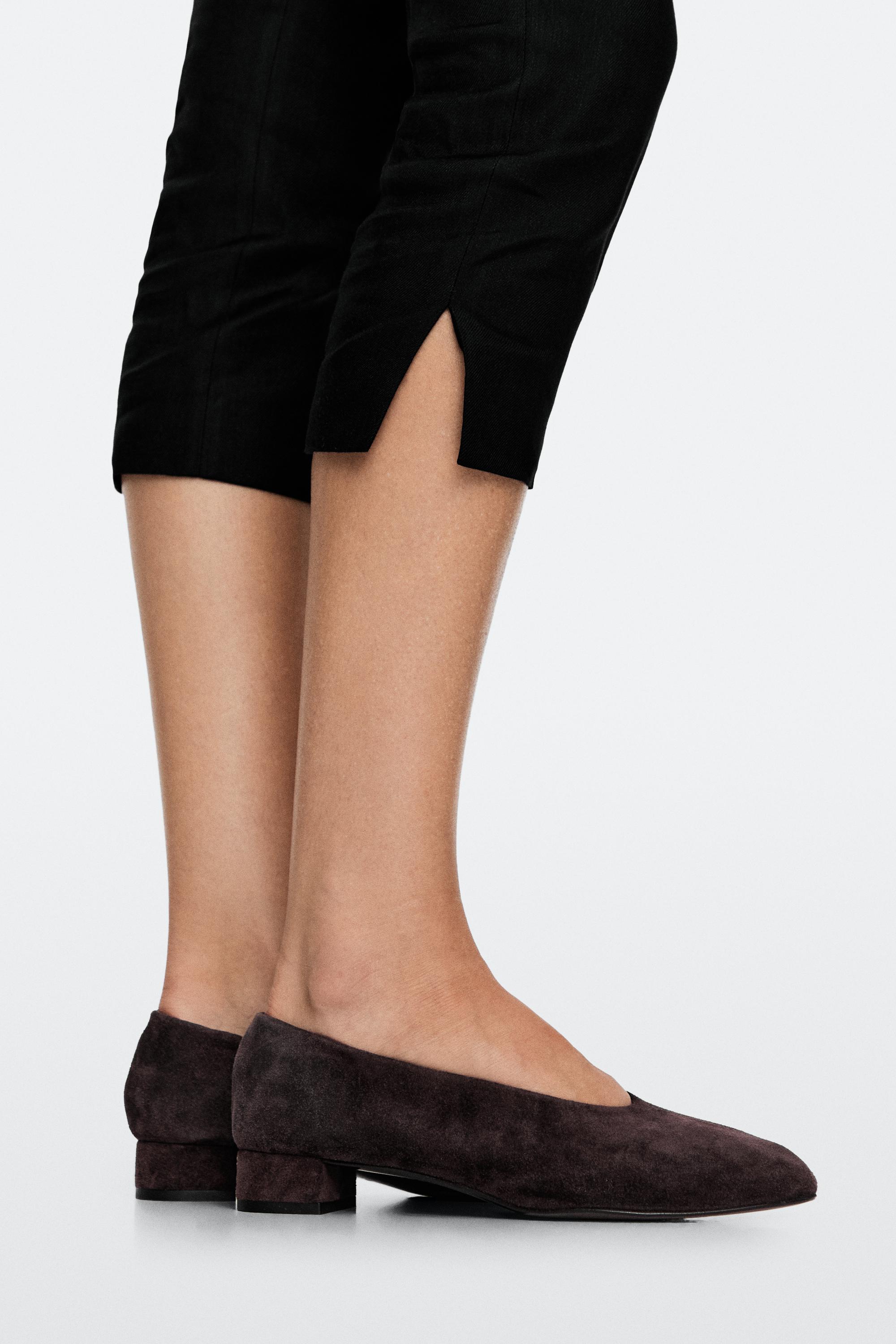 Split suede leather heel shoe