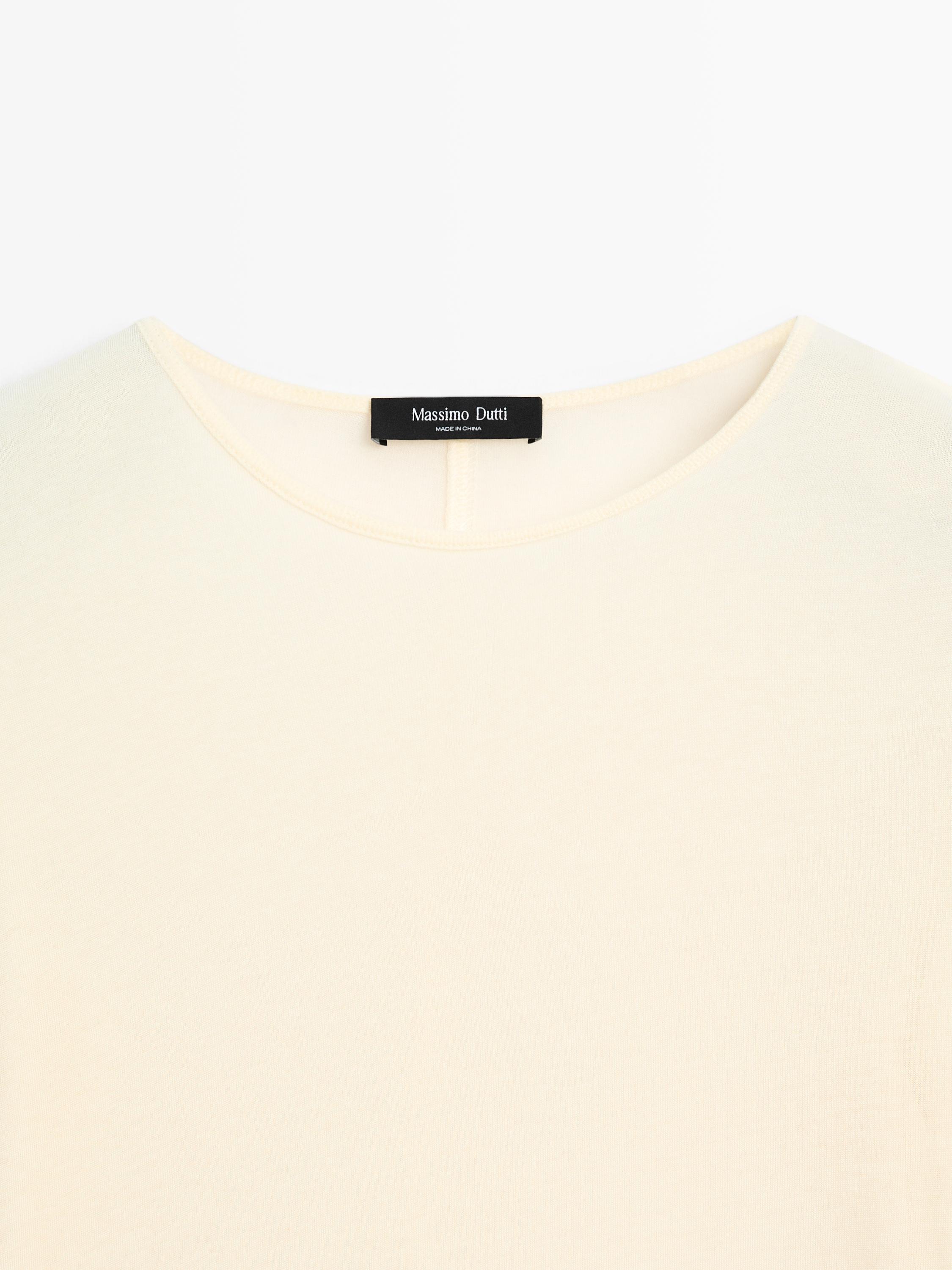 Lightweight long sleeve T-shirt