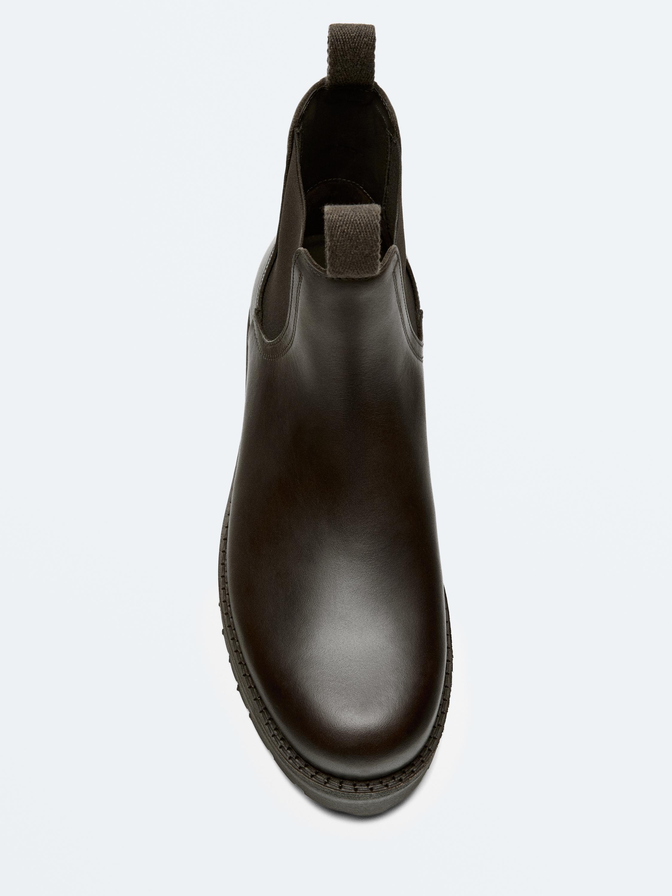 Leather Chelsea boots — BROWN