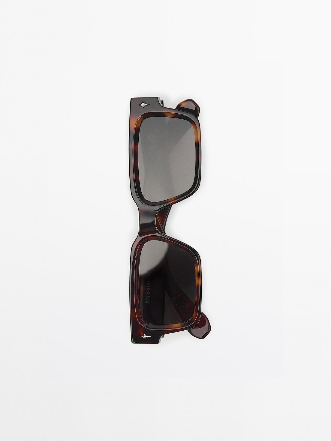 Rectangular sunglasses