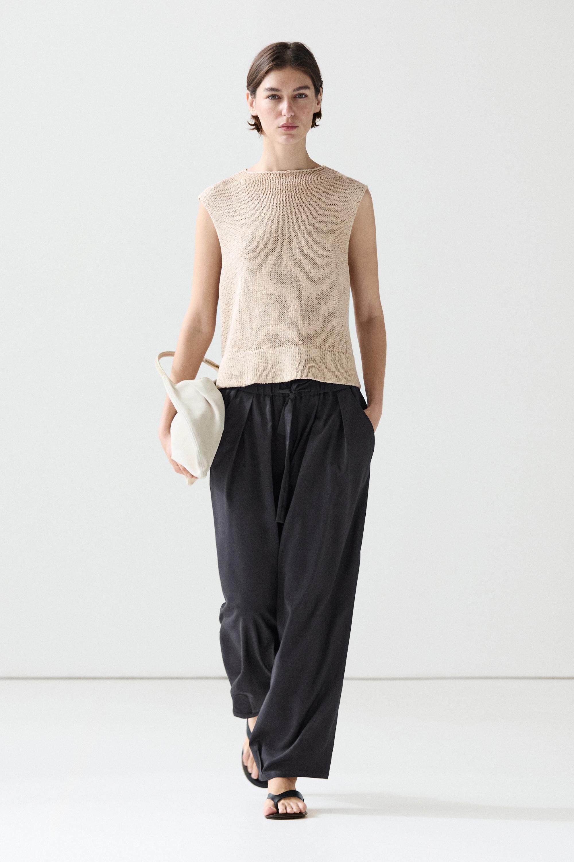 Voluminous wide-leg pleated trousers — NAVY BLUE