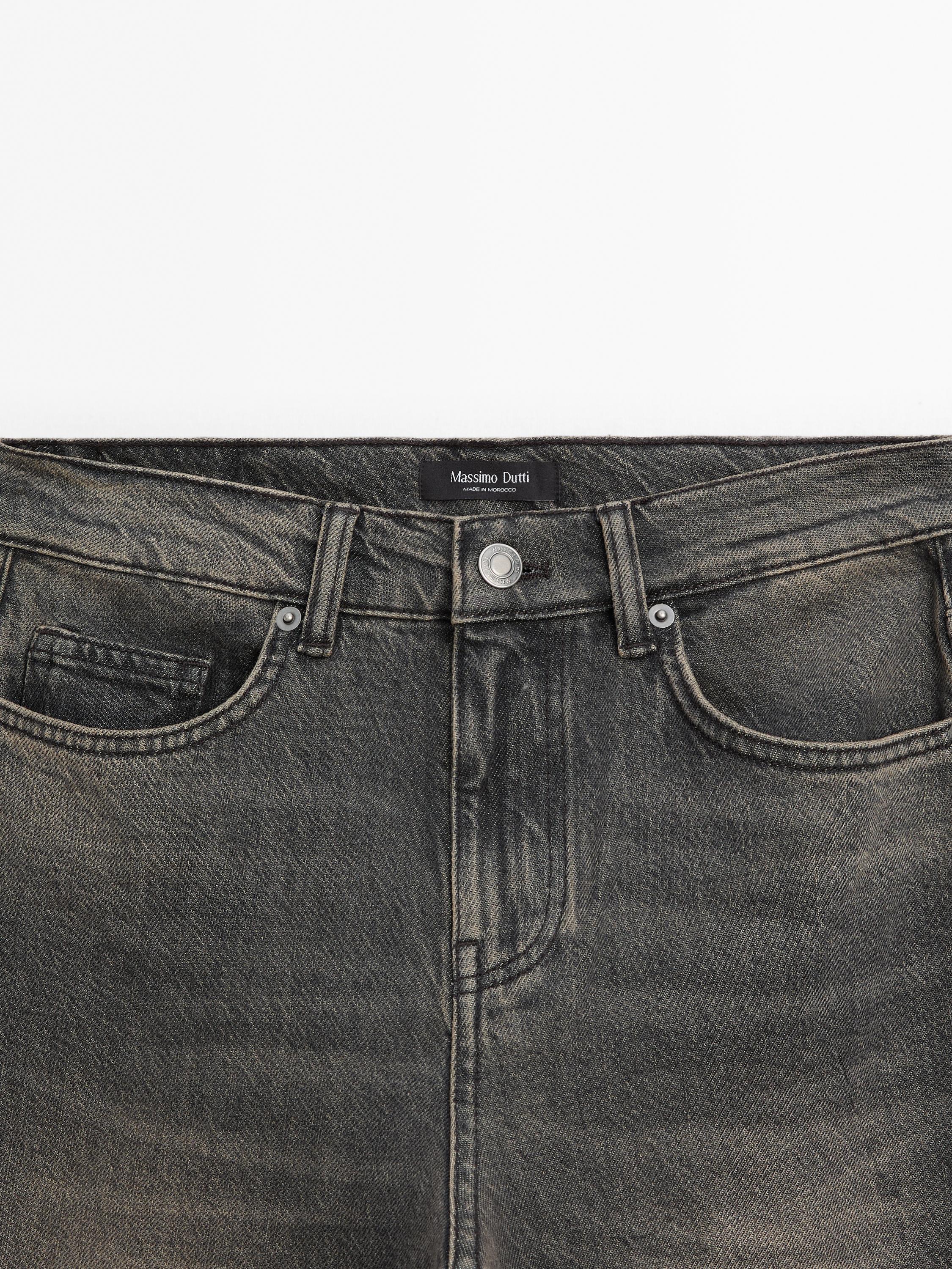 Mid-rise bell bottom jeans