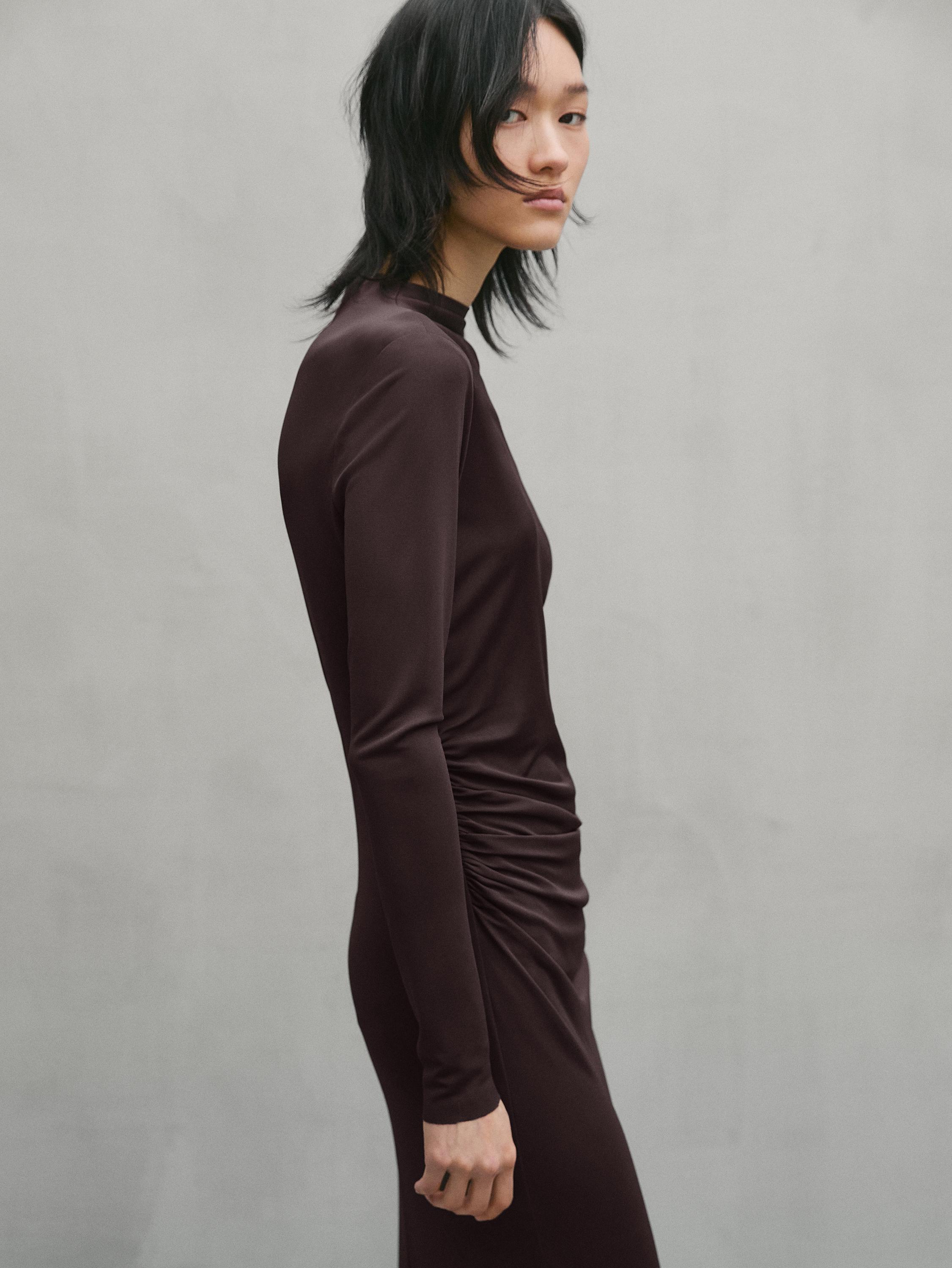 Long dress with gathering and long sleeves - Studio