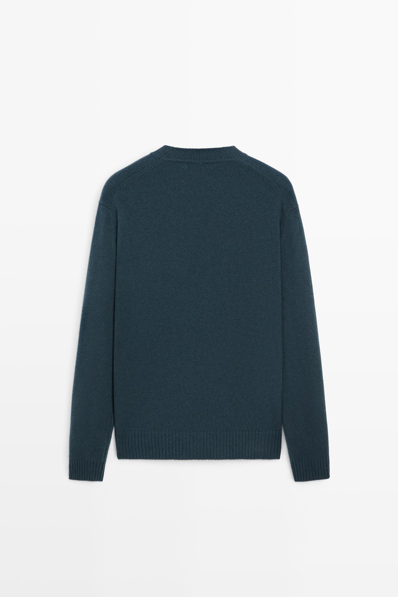 Cashmere round neck knit sweater — BLUE