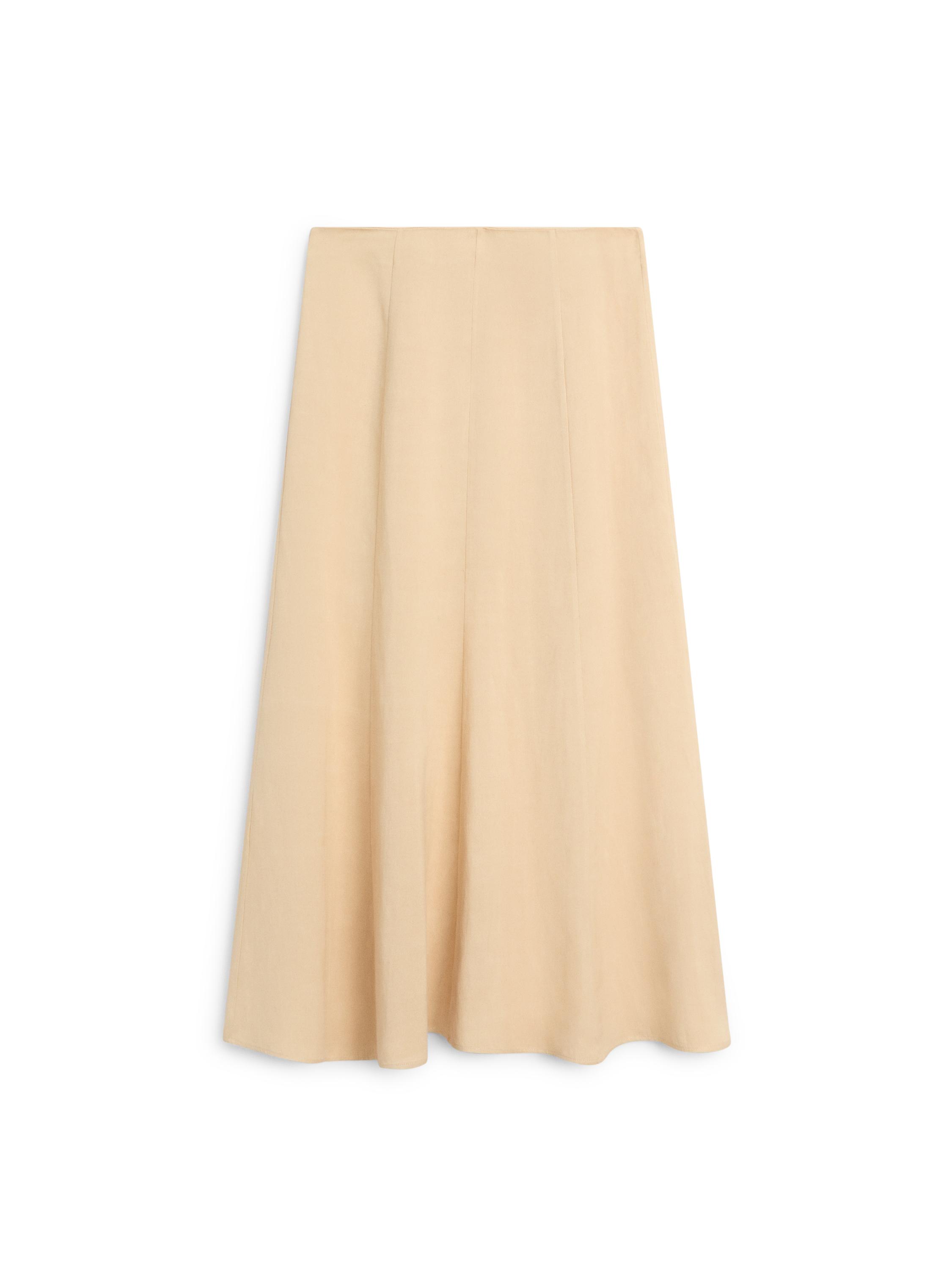 Flowing flared skirt — PALE YELLOW