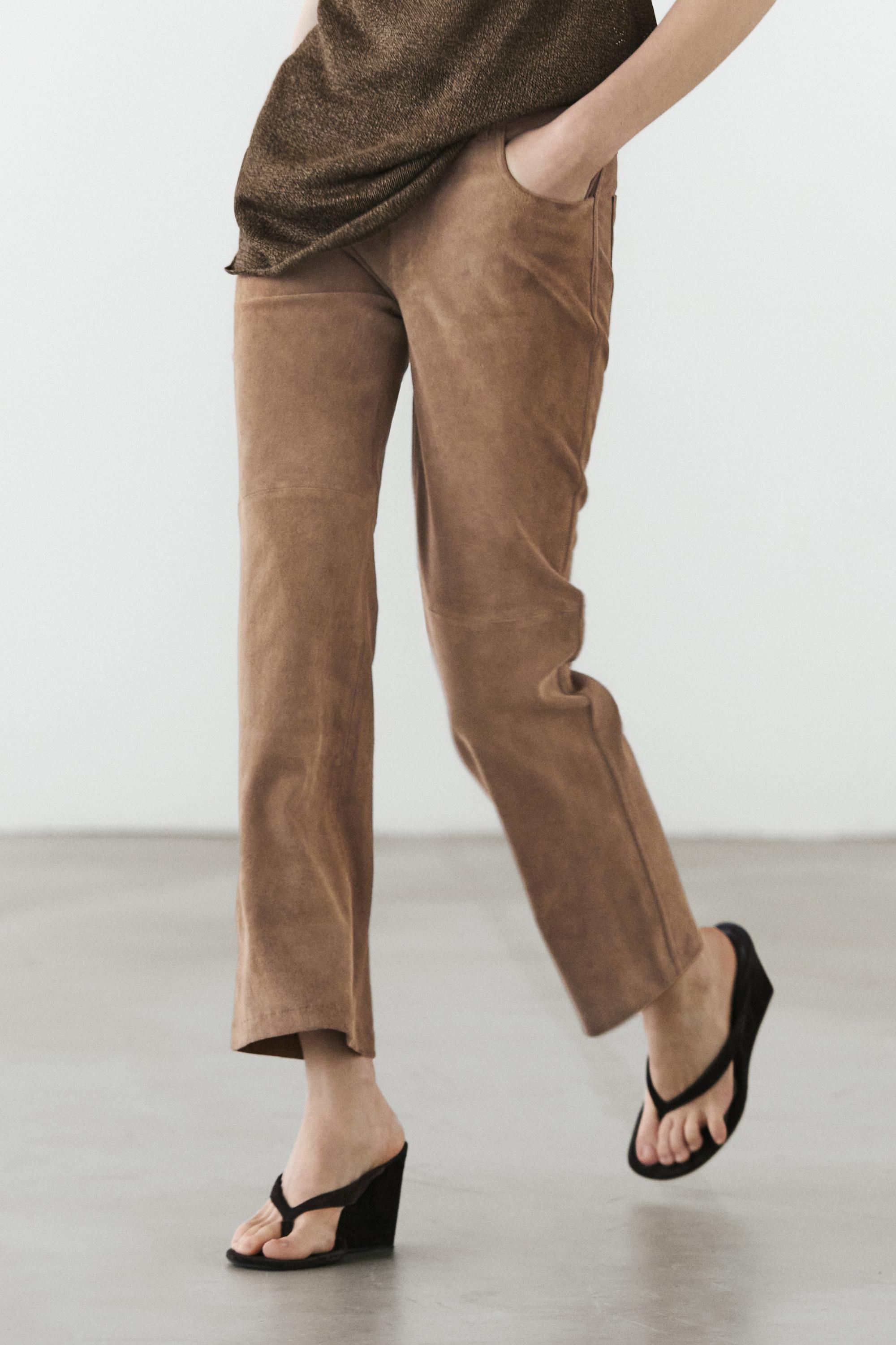 Cropped suede leather flare fit leggings — MOLE BROWN