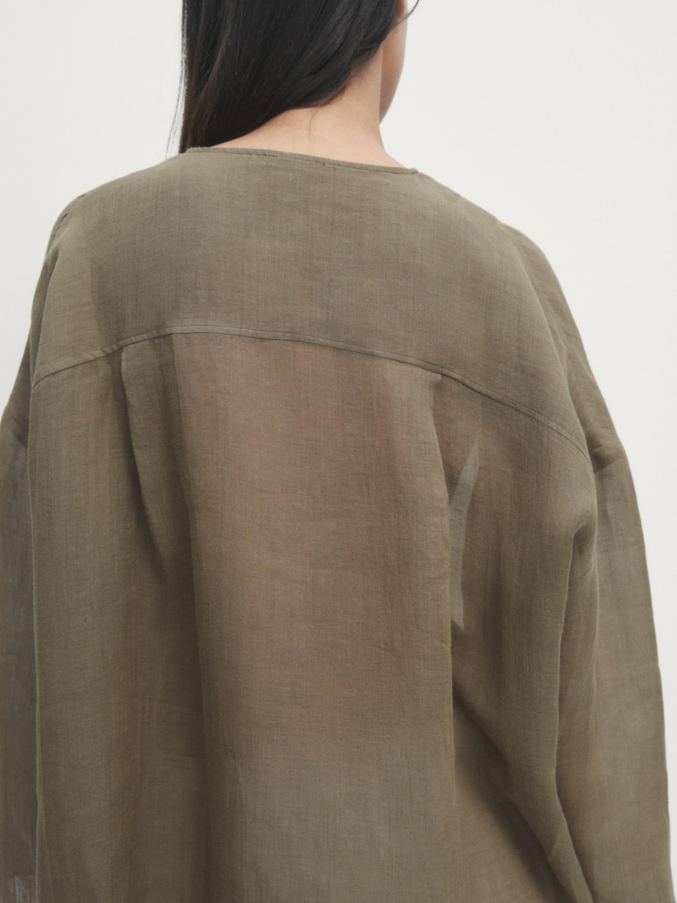 100% ramie V-neck shirt