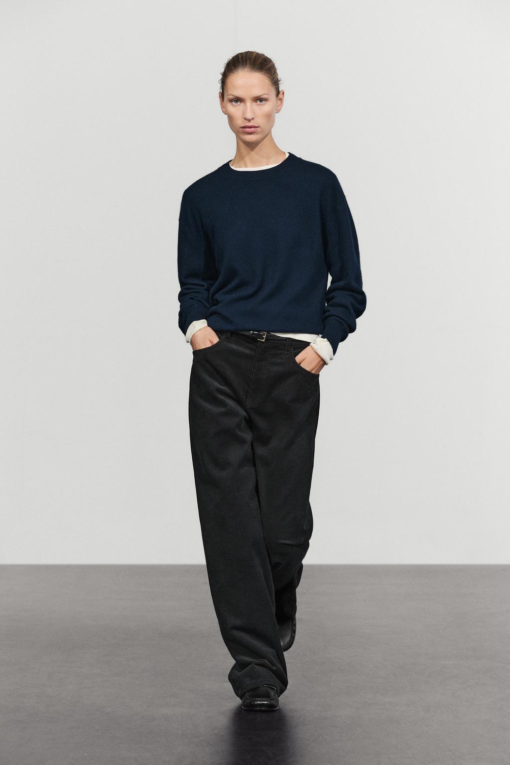 Mid-waist loose fit corduroy pants