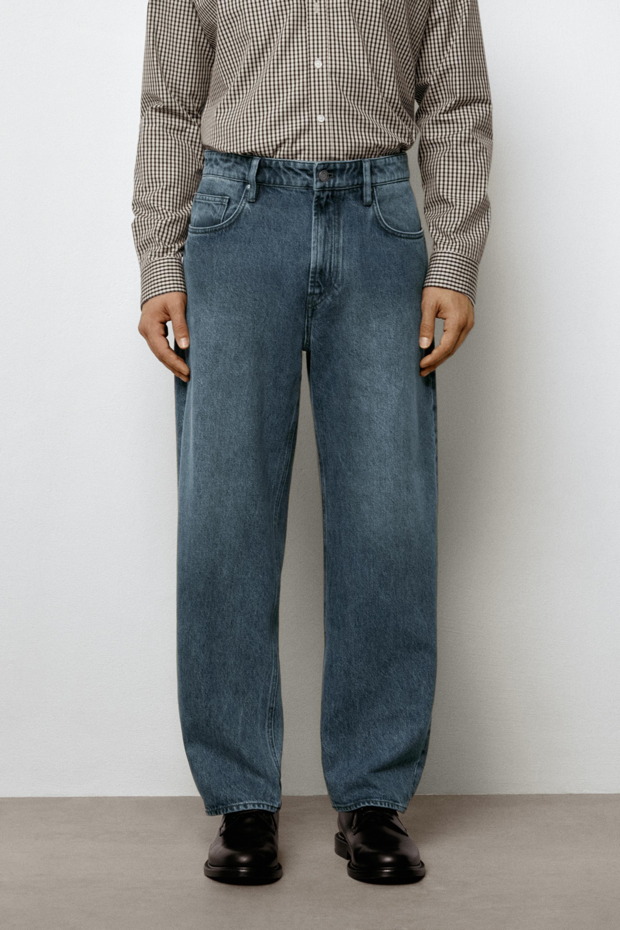 Jeans im Barrel-Fit
