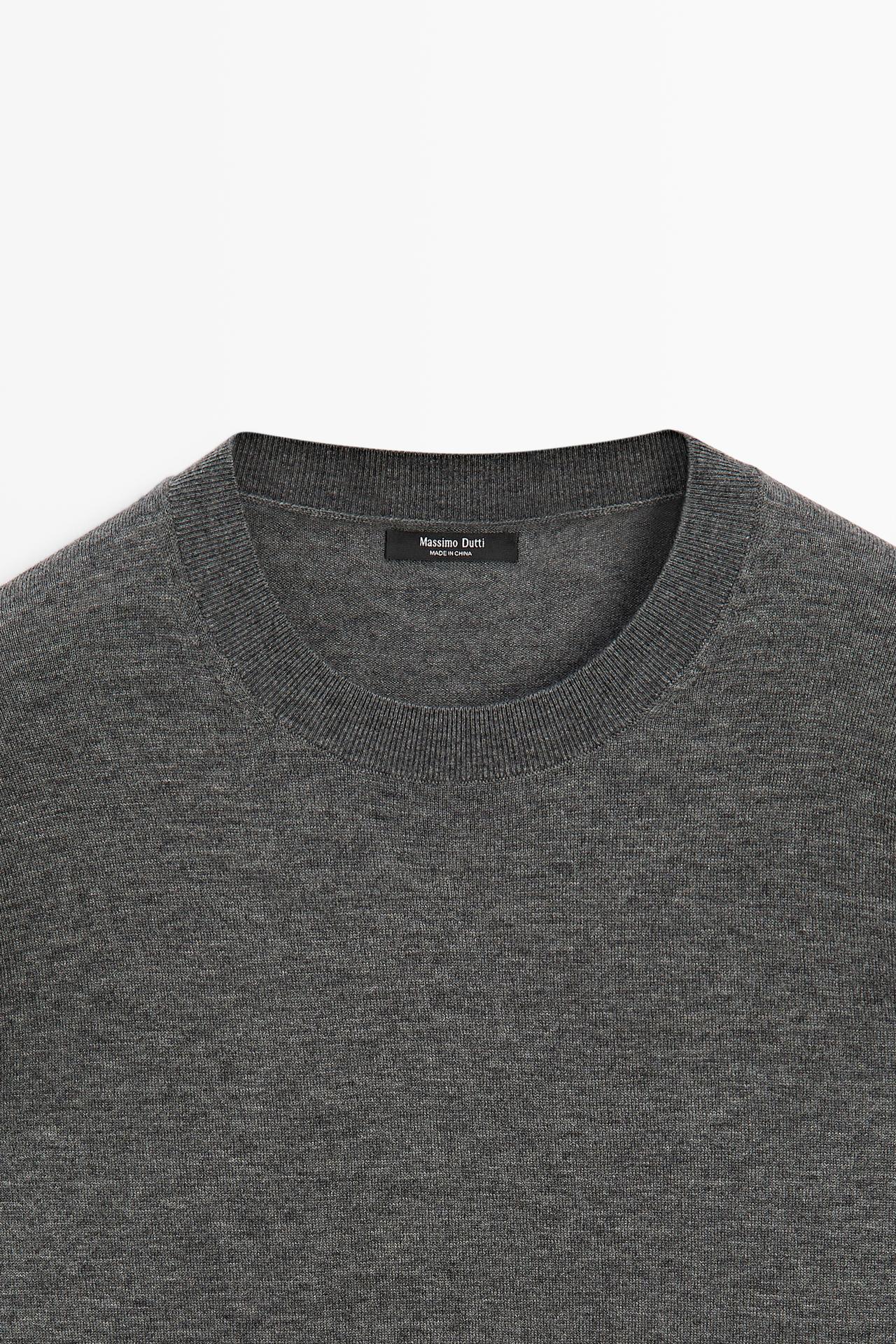 Fine knit round neck sweater — DARK GREY
