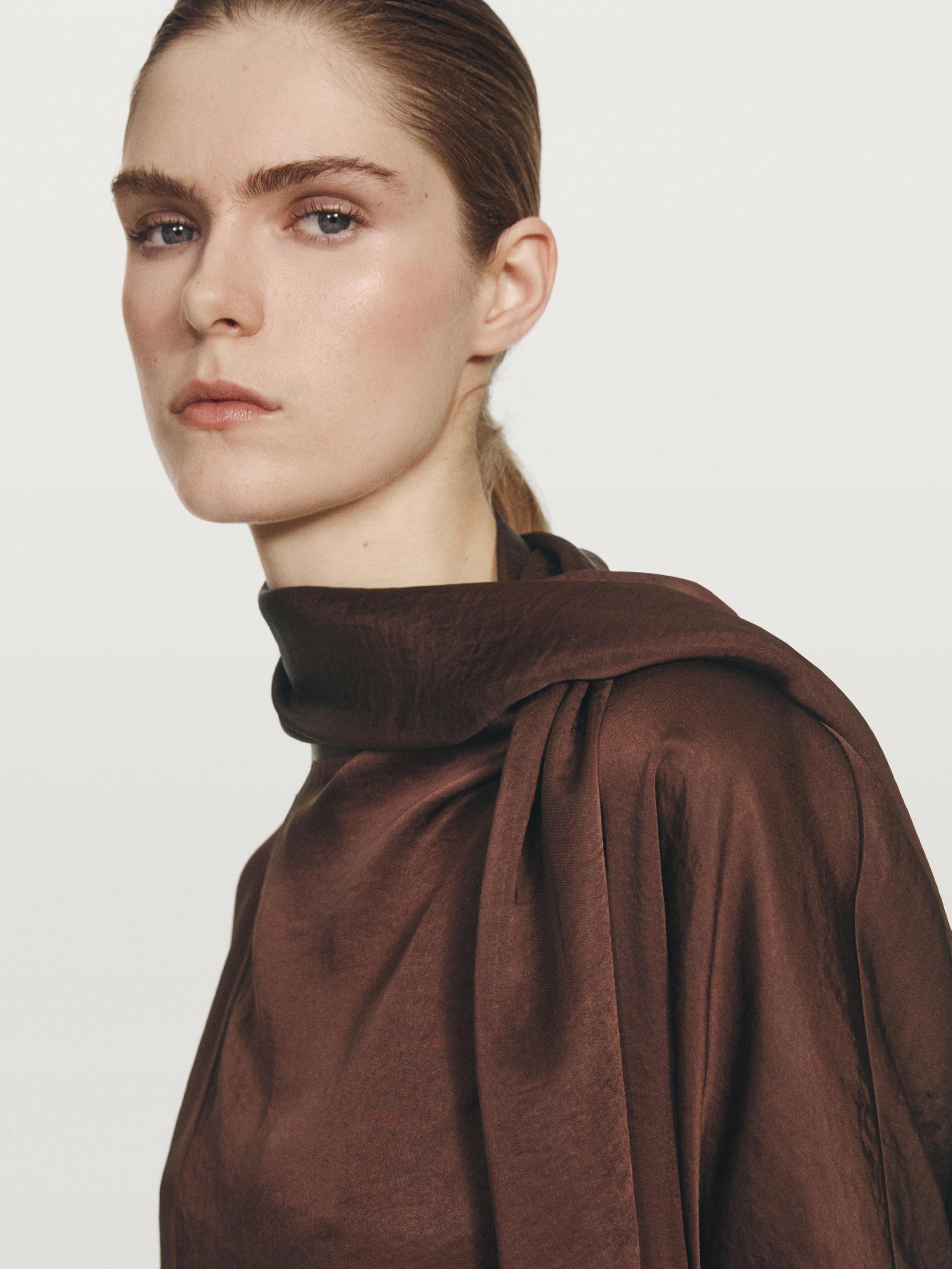 Vestido midi fluido manga larga - STUDIO