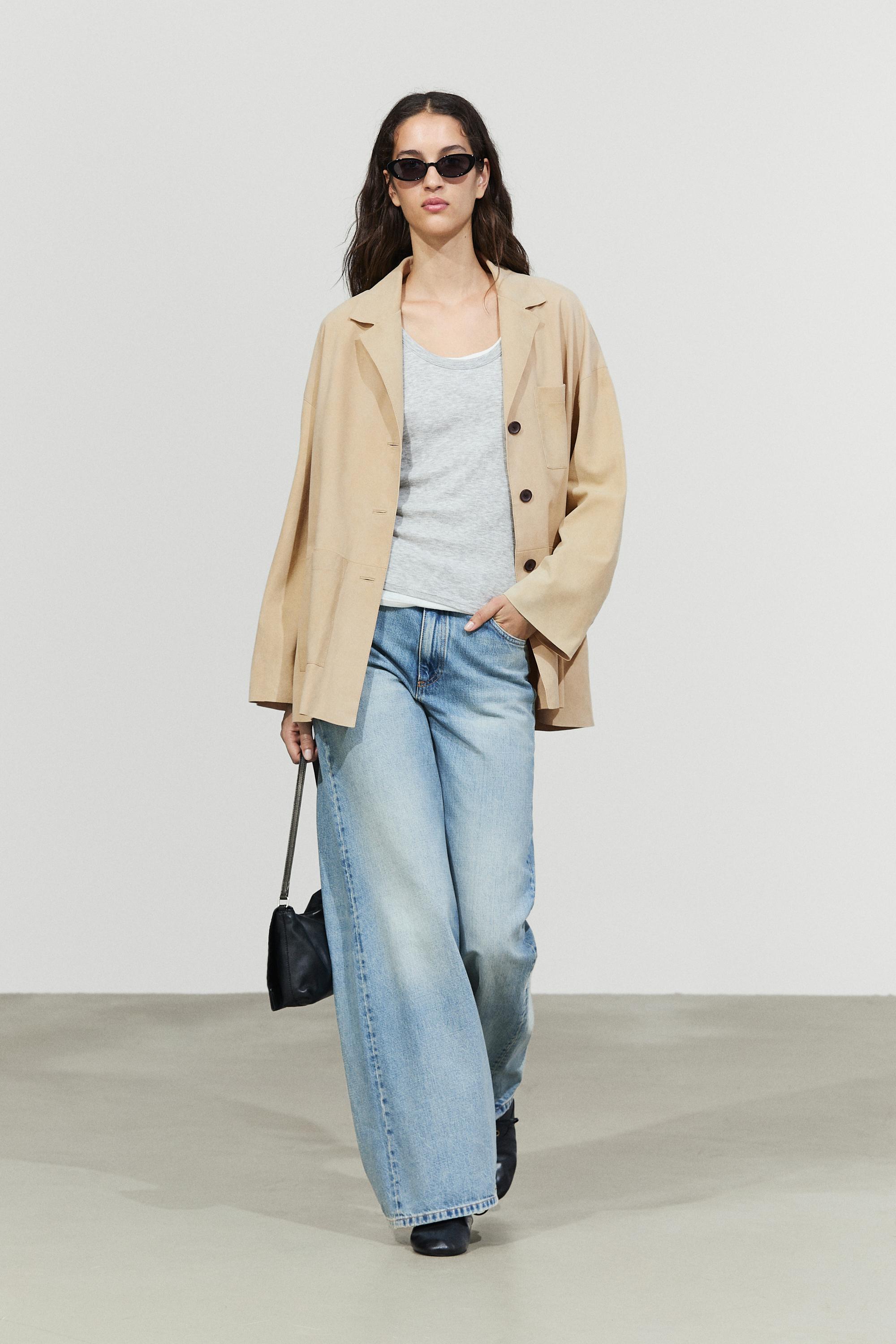 Suede leather blazer with pockets
