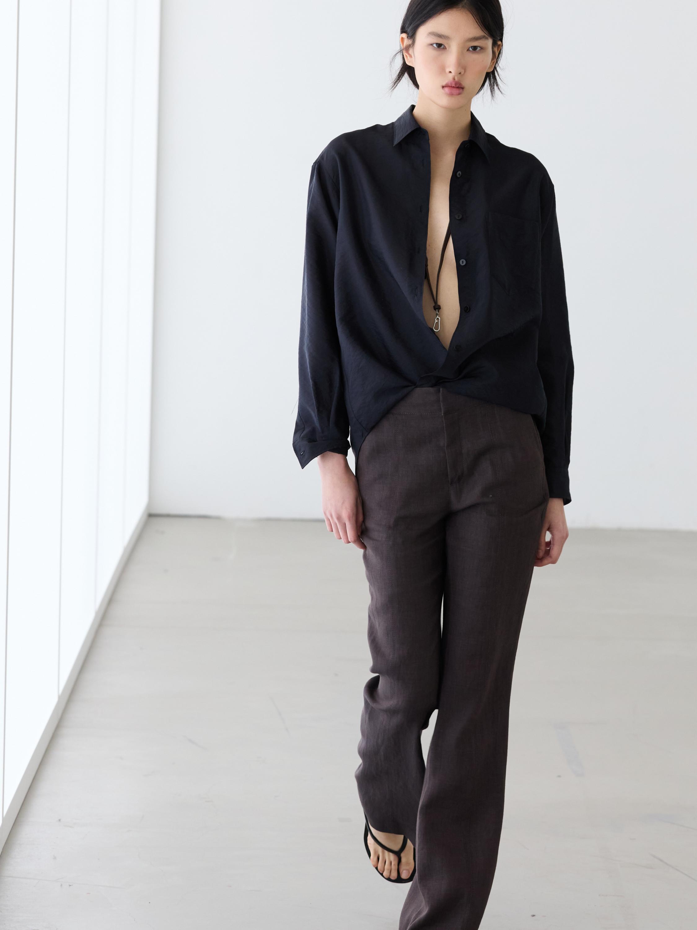 Flowing 100% linen shirt