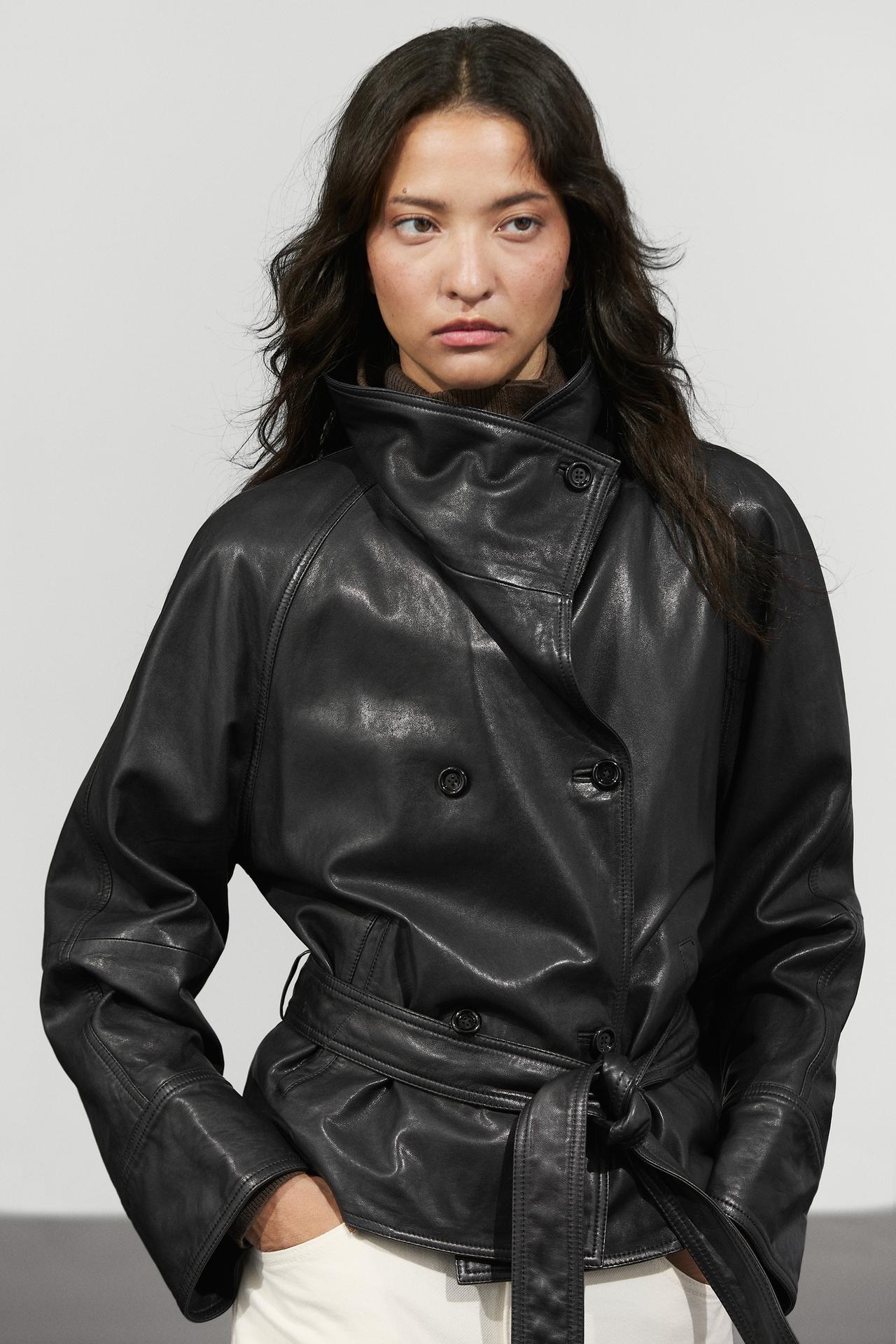 Short belted leather jacket — BLACK