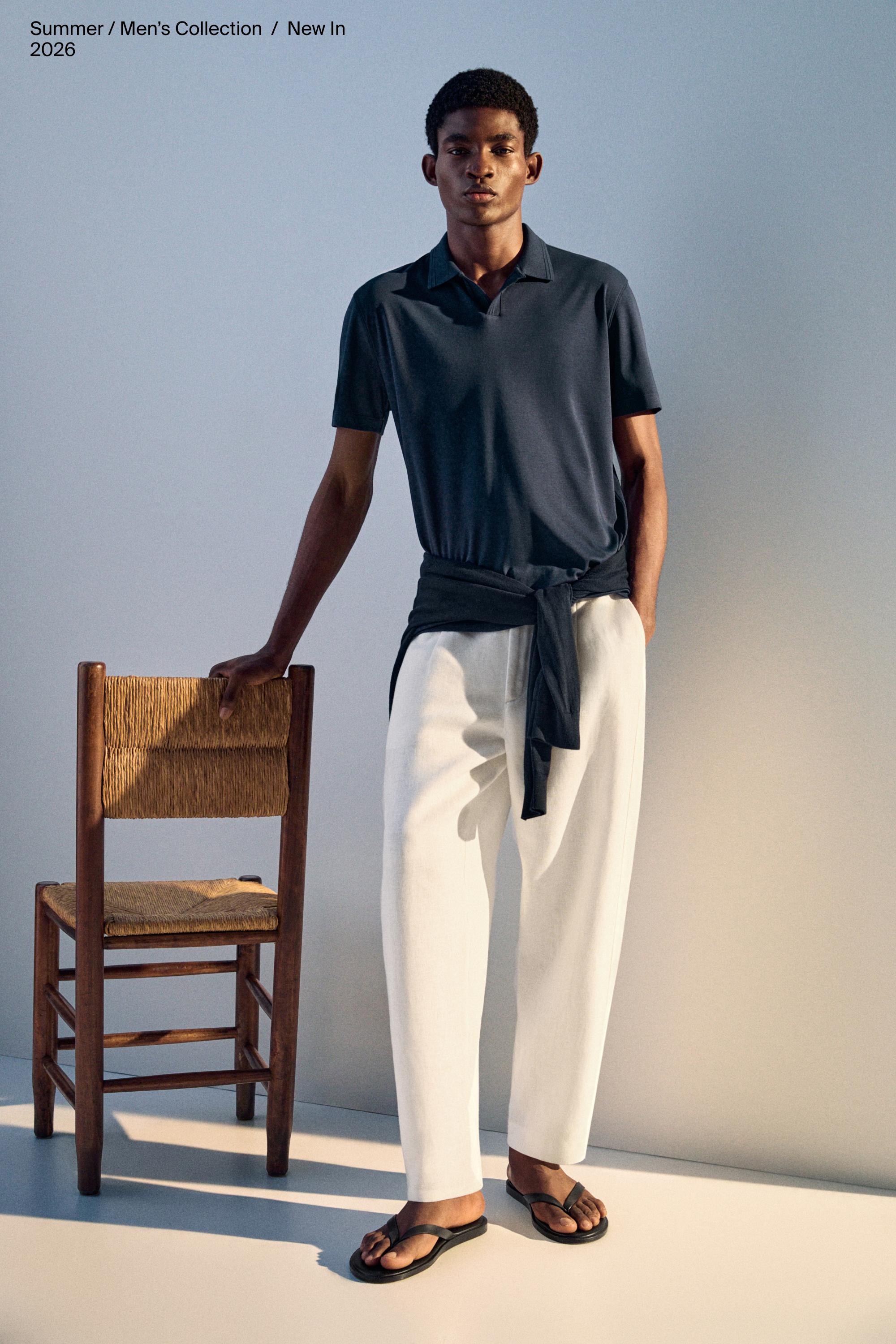 100% cotton V-neck knit polo — BLUE