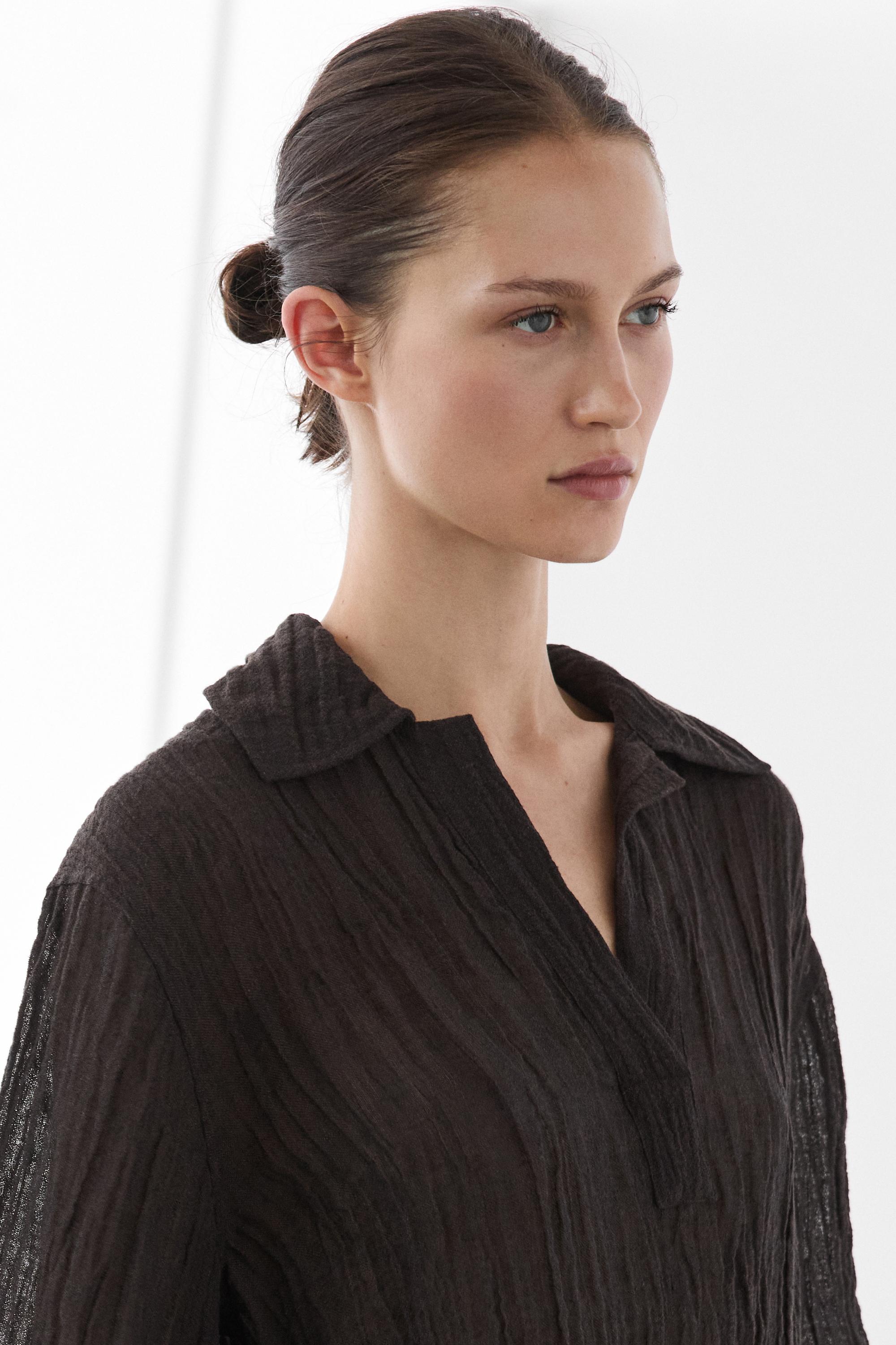 Flowing linen blend polo blouse — BROWN