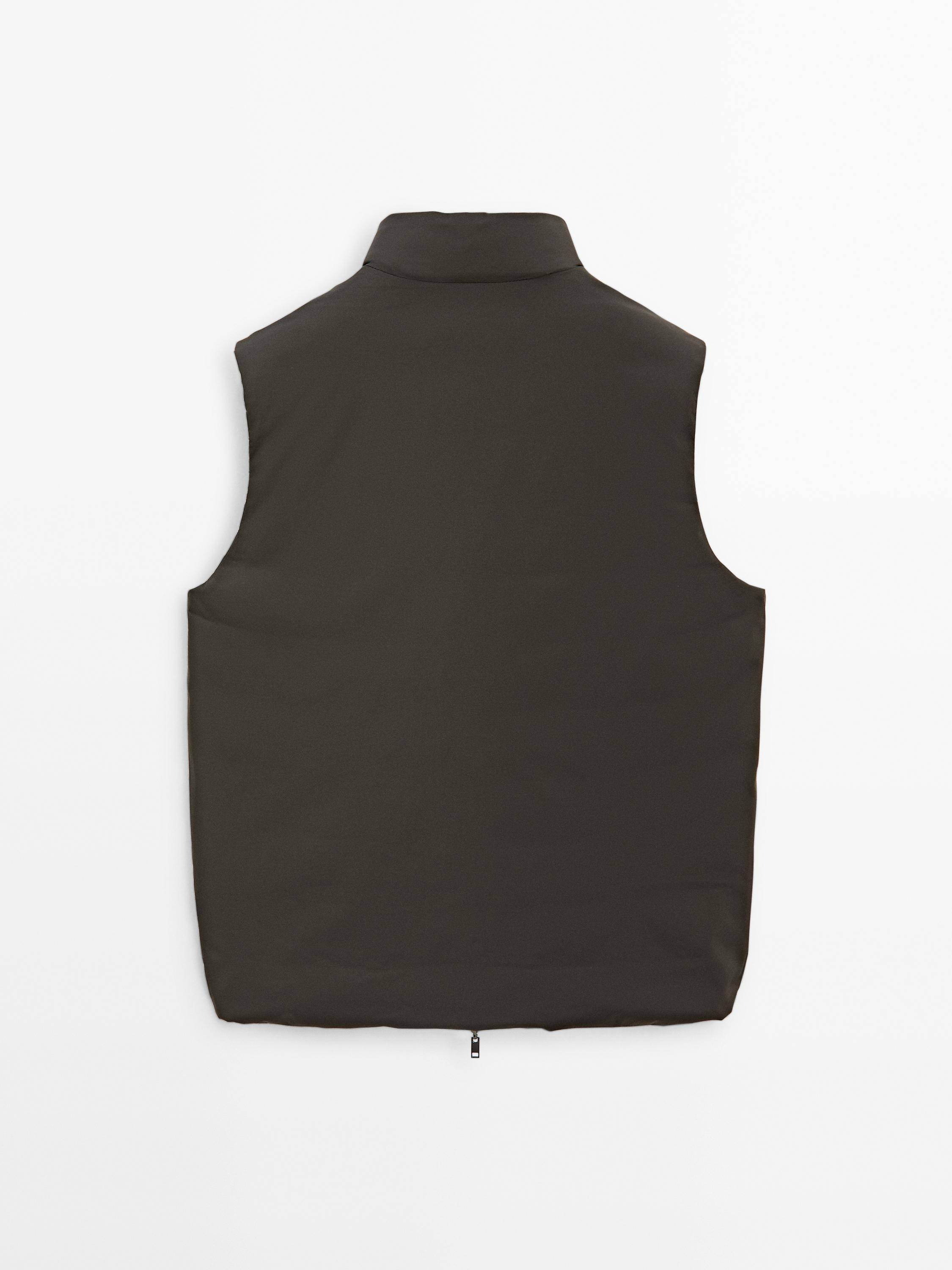 Water-repellent reversible gilet