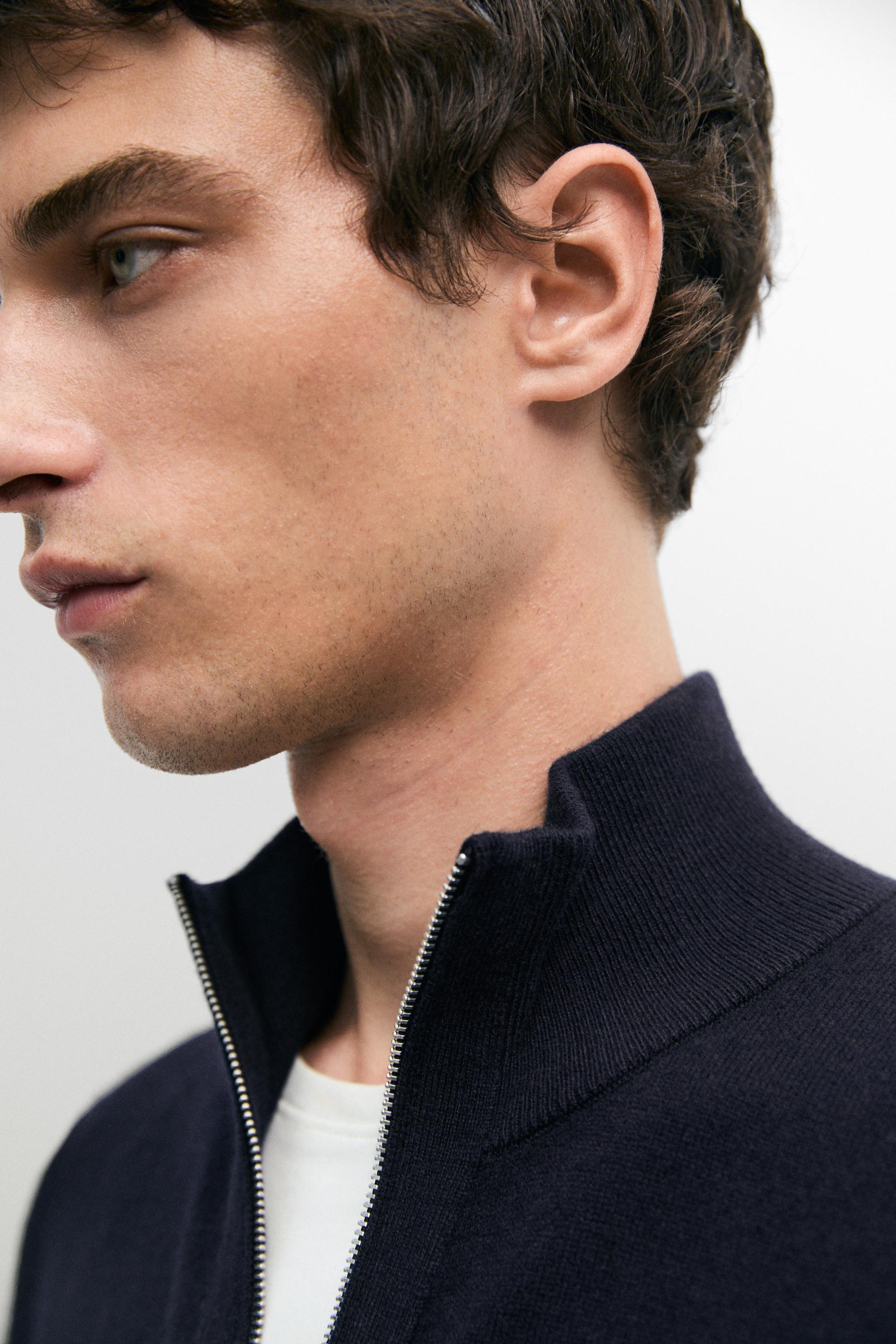 Wool blend cardigan with zip detail — NAVY BLUE