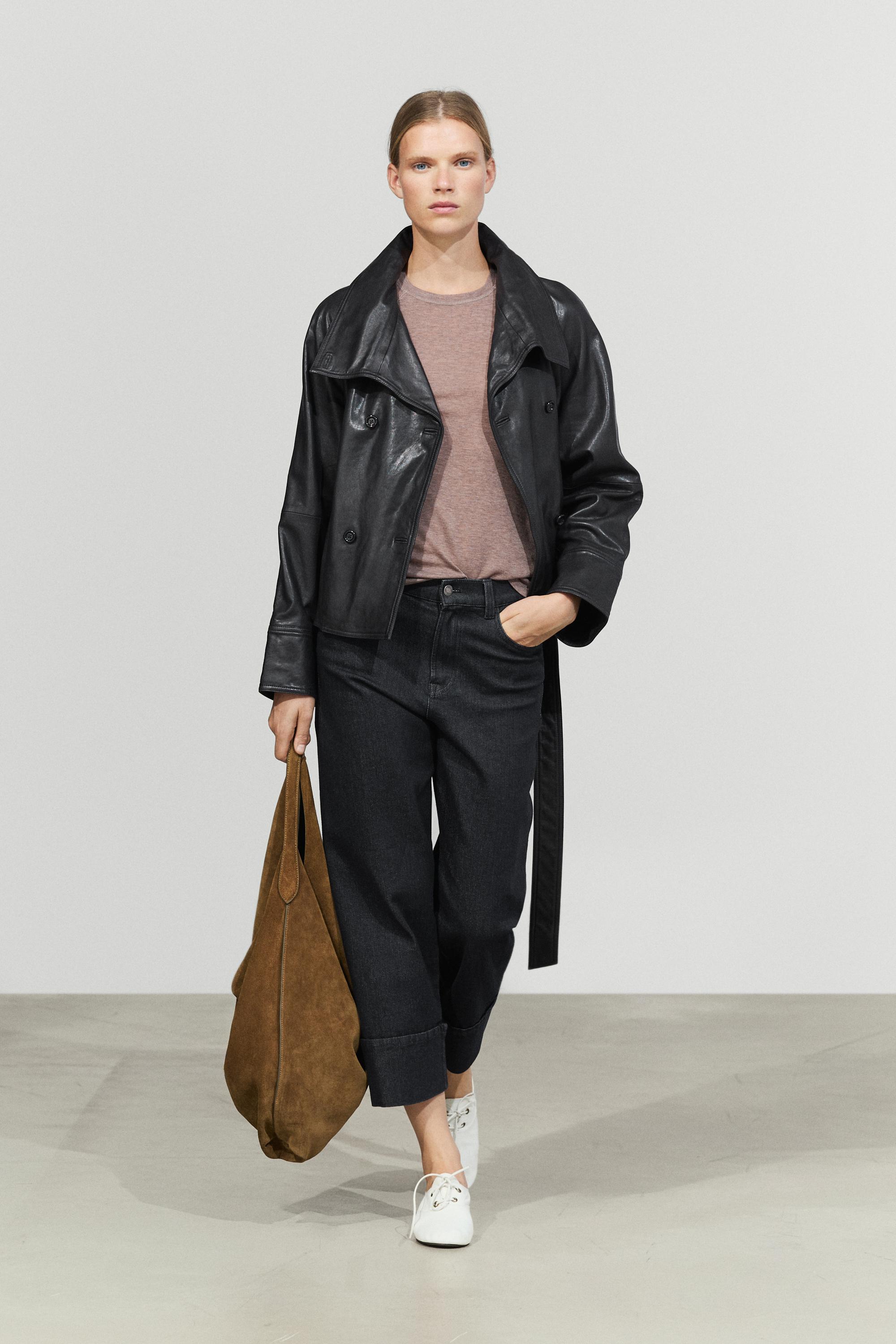 Short high neck leather trench coat