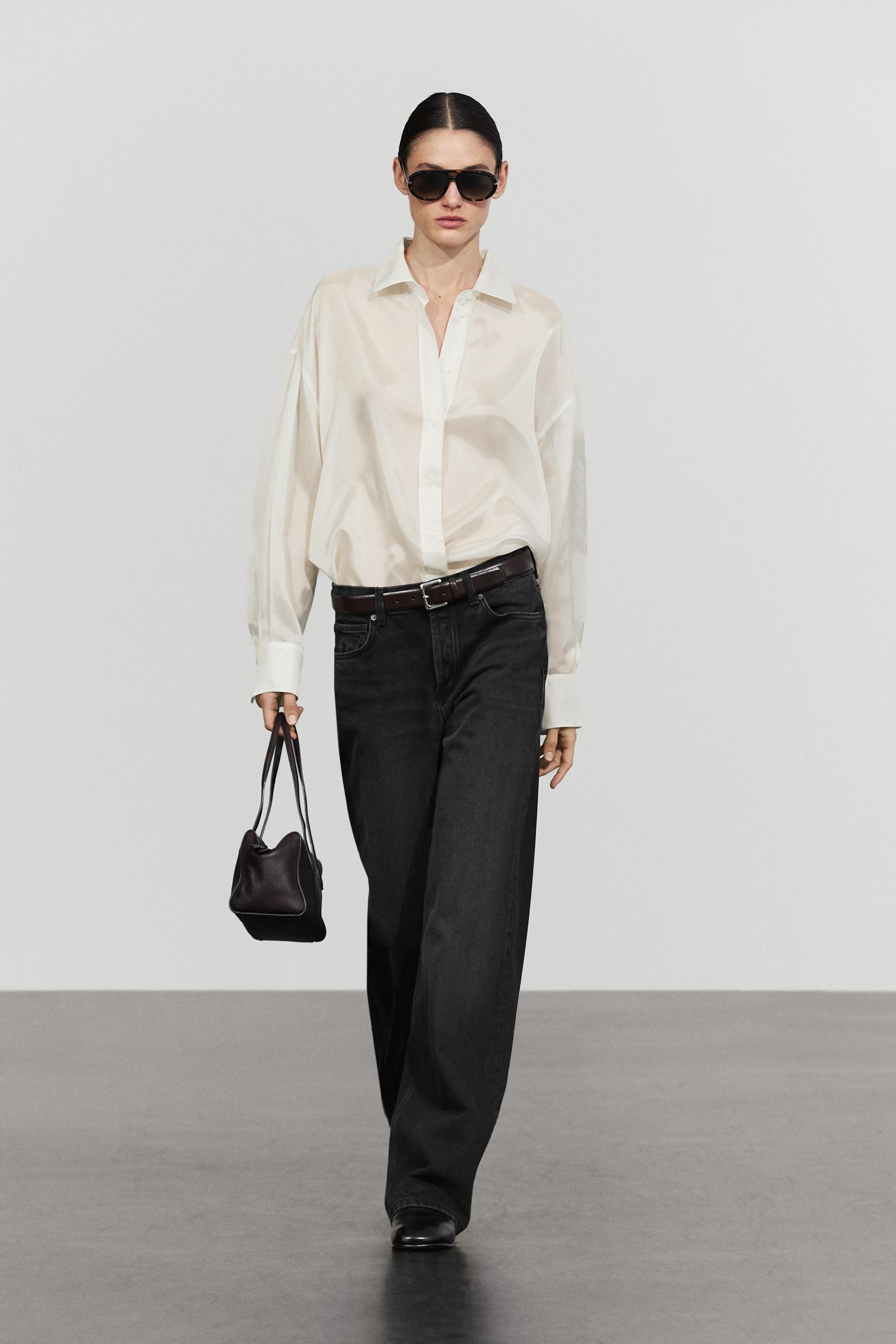 Oversized fluid shirt