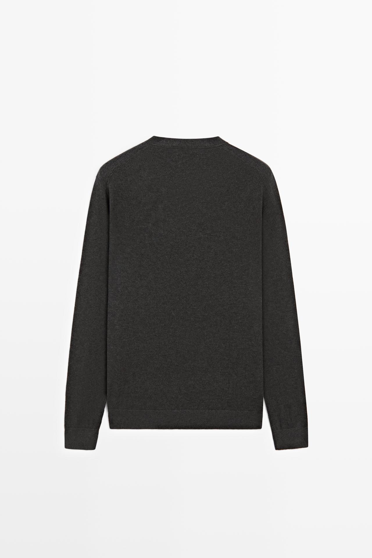 Knit 100% cashmere round neck sweater — CHARCOAL