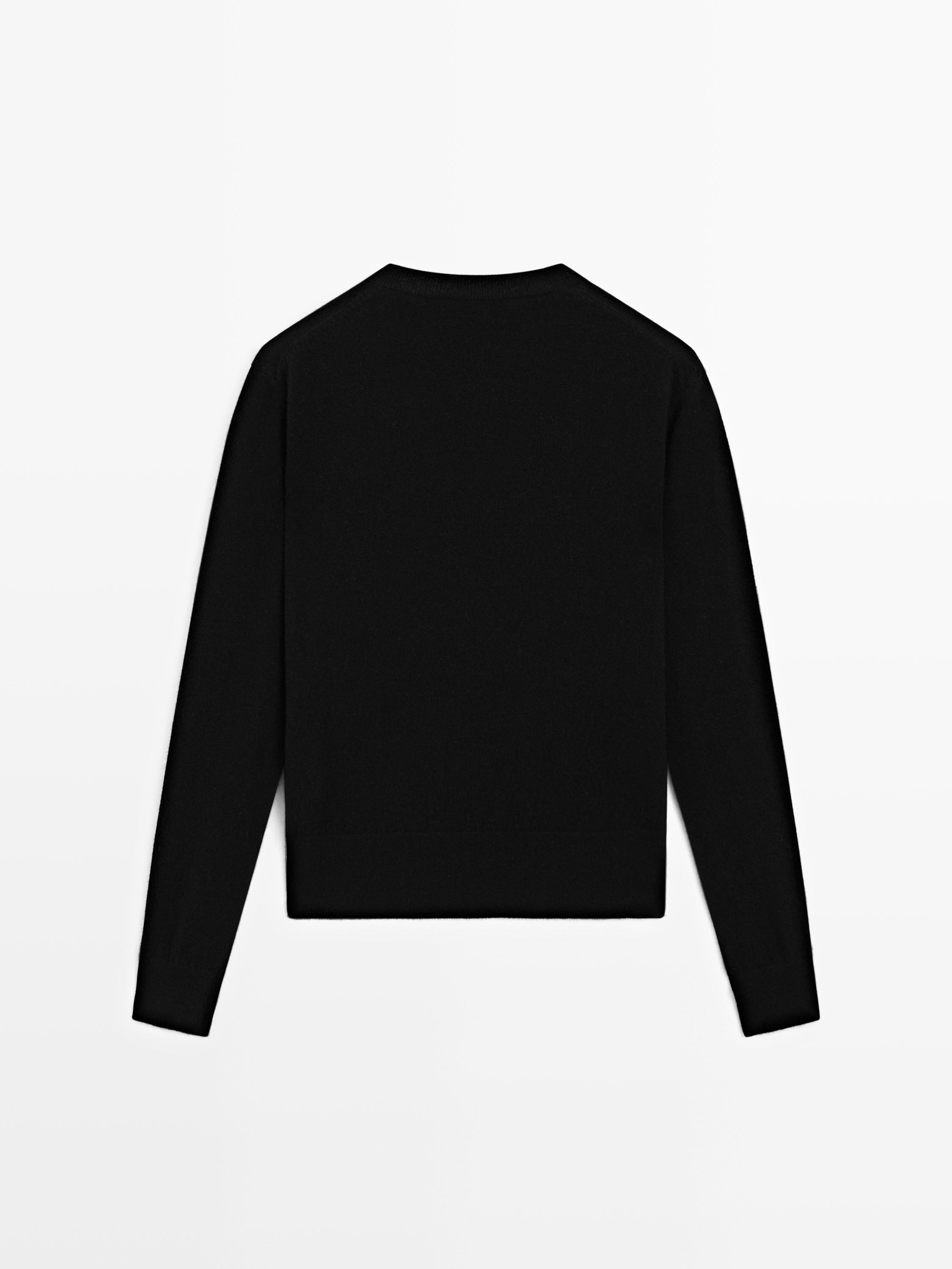 Wool blend knit V-neck sweater — BLACK
