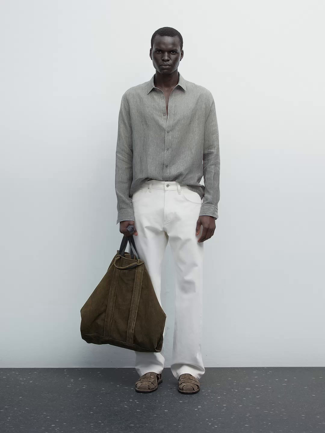 Camisa regular fit 100% lino