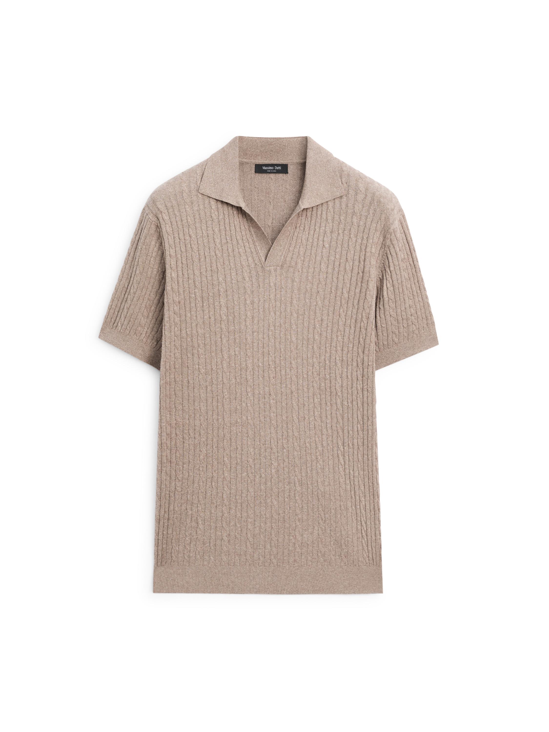 Short sleeve knit polo shirt with cable-knit detail — PALE KHAKI