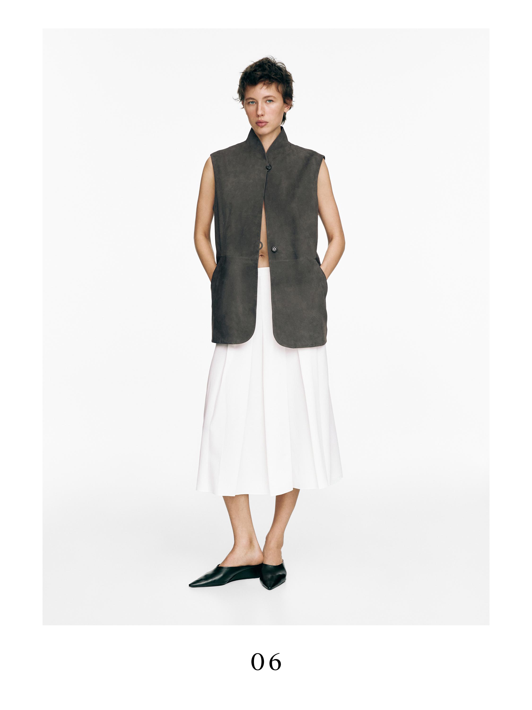Midi skirt with box pleats — WHITE