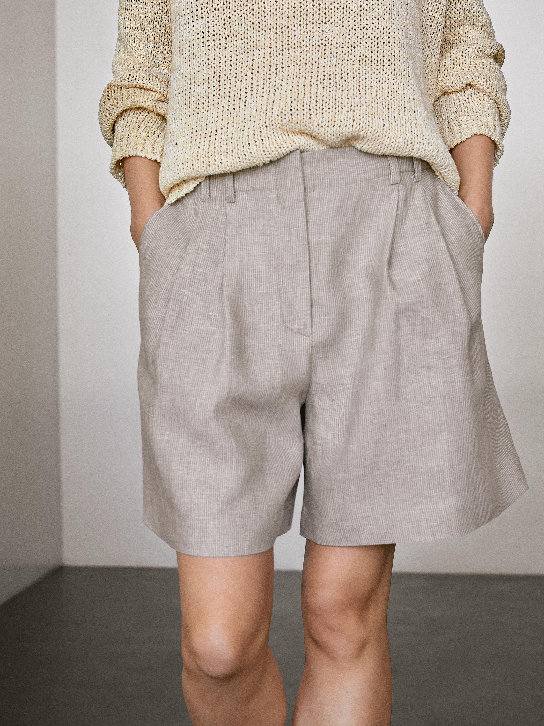 Pinstriped 100% linen Bermuda shorts