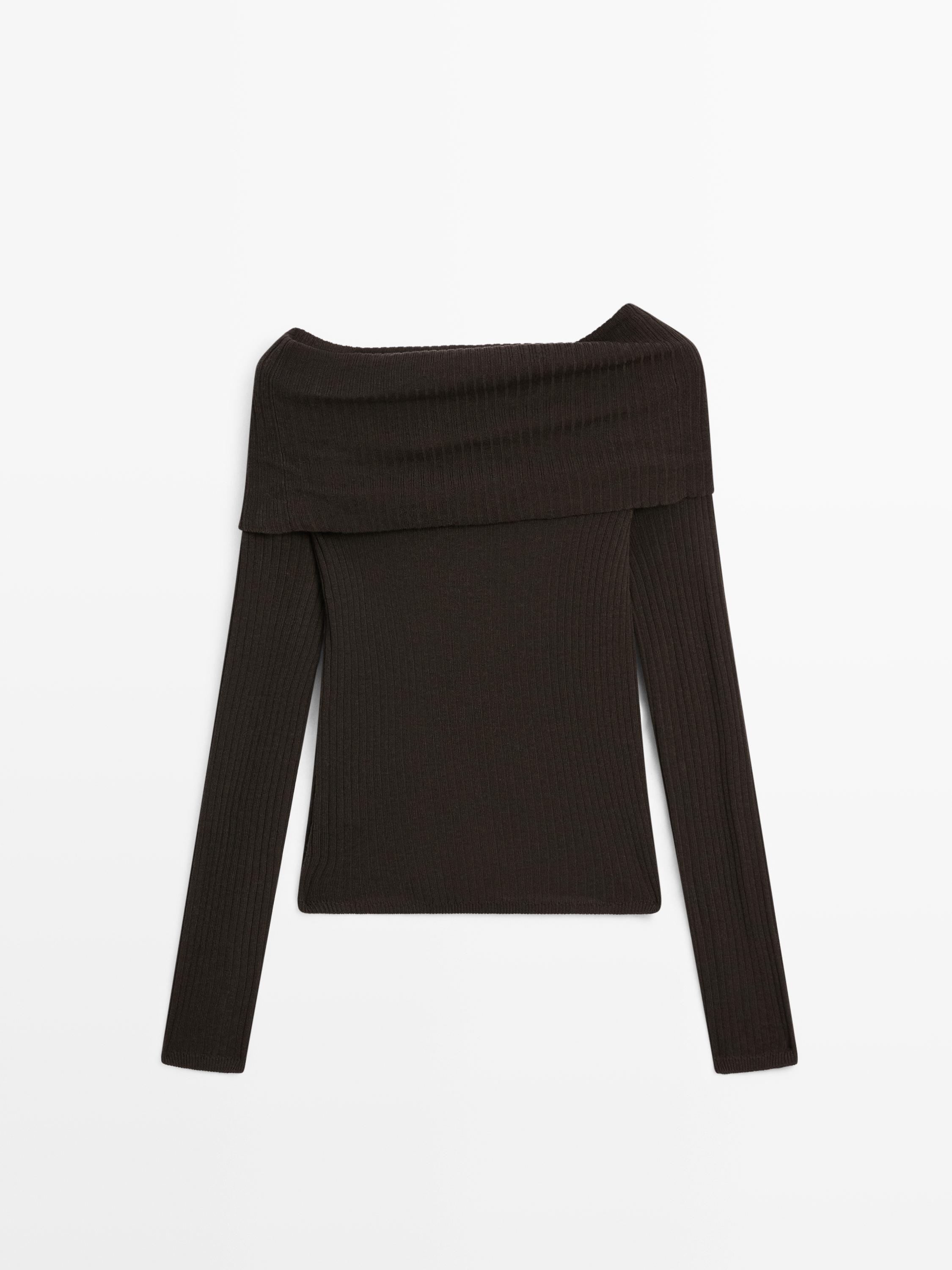 Ribbed knit sweater