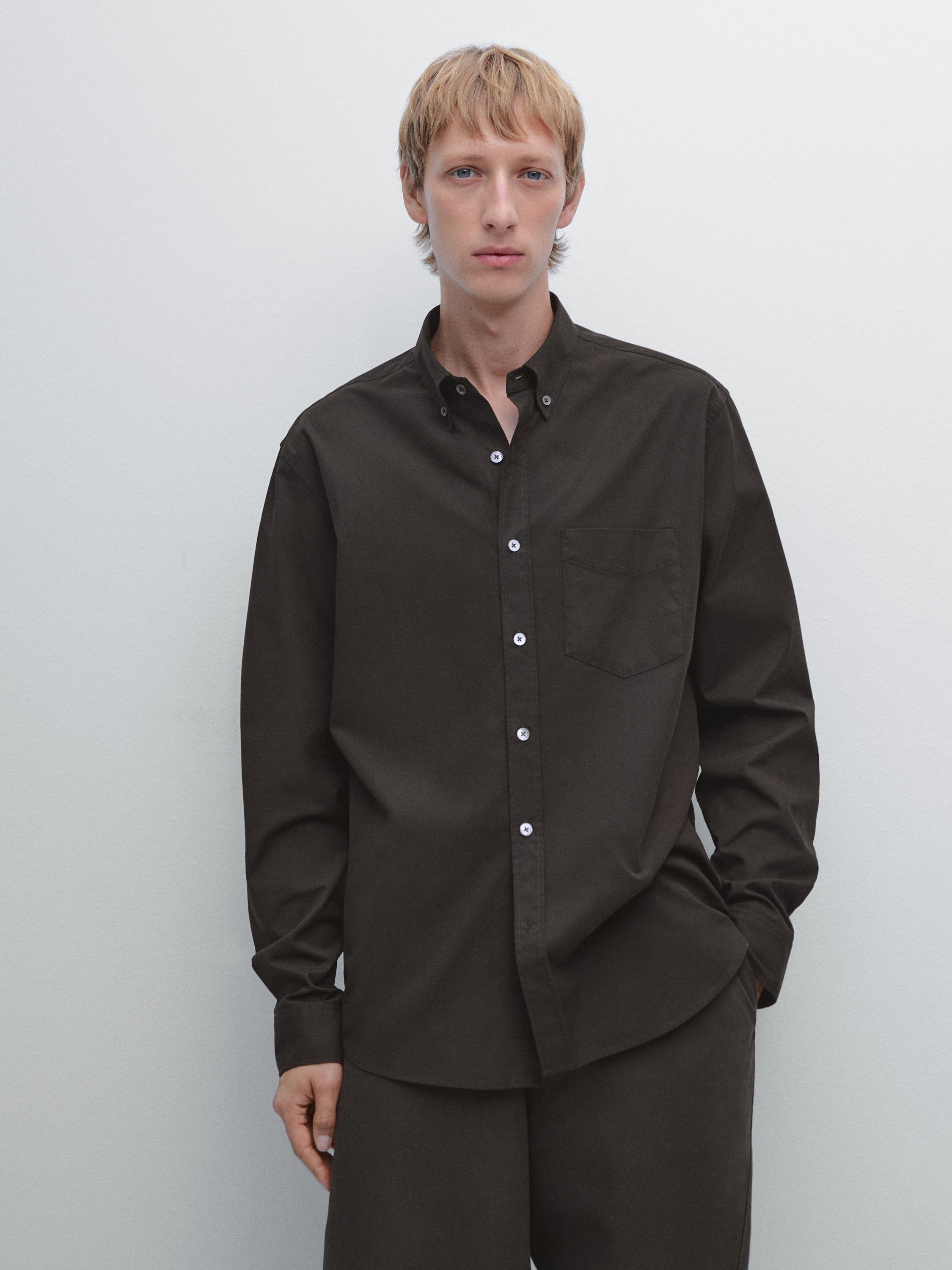 Regular-fit shirt with pocket