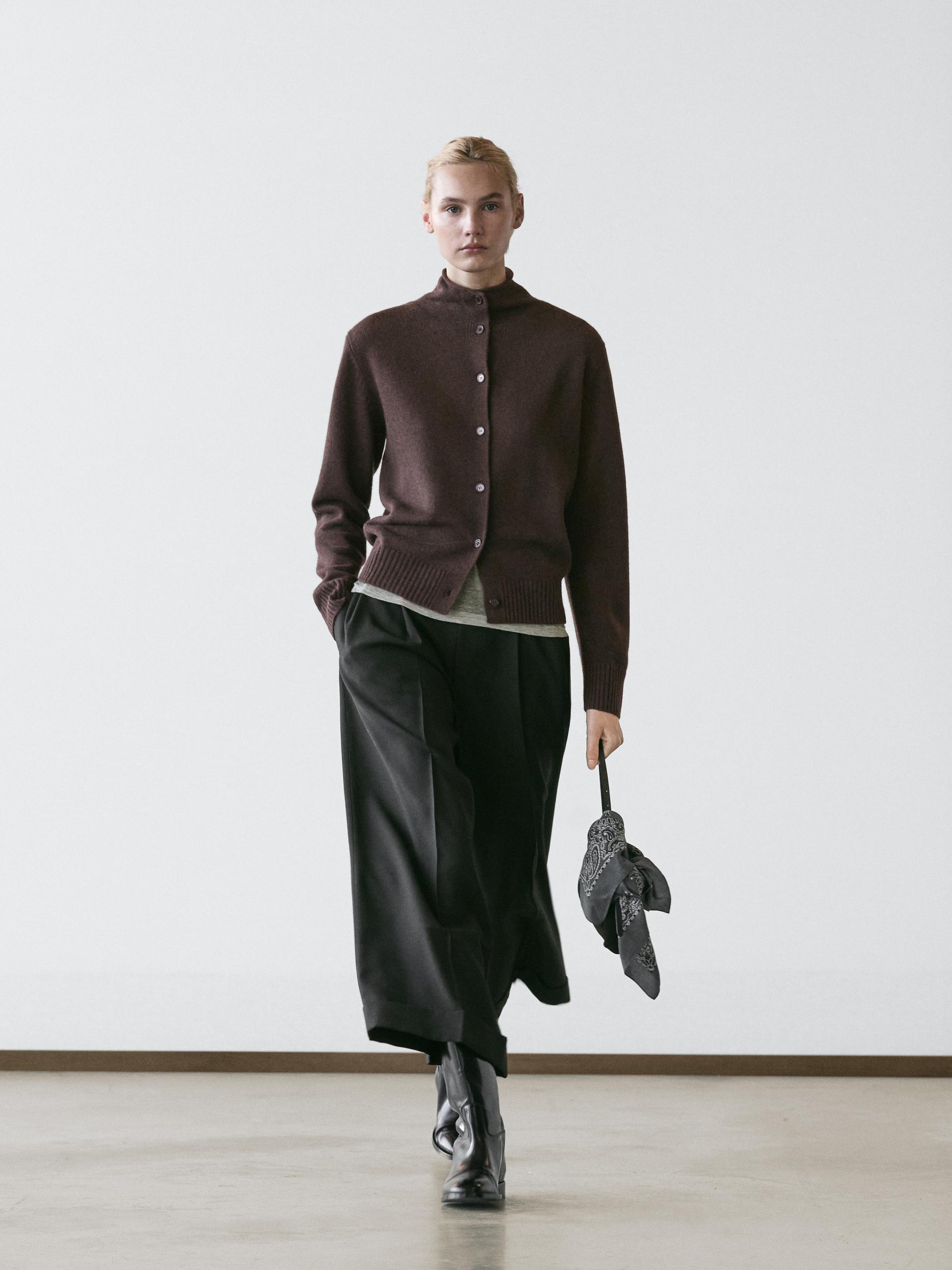 Cardigan In Maglia Di Lana Con Collo Alto - Cioccolato - L - Massimo Dutti - Femminile