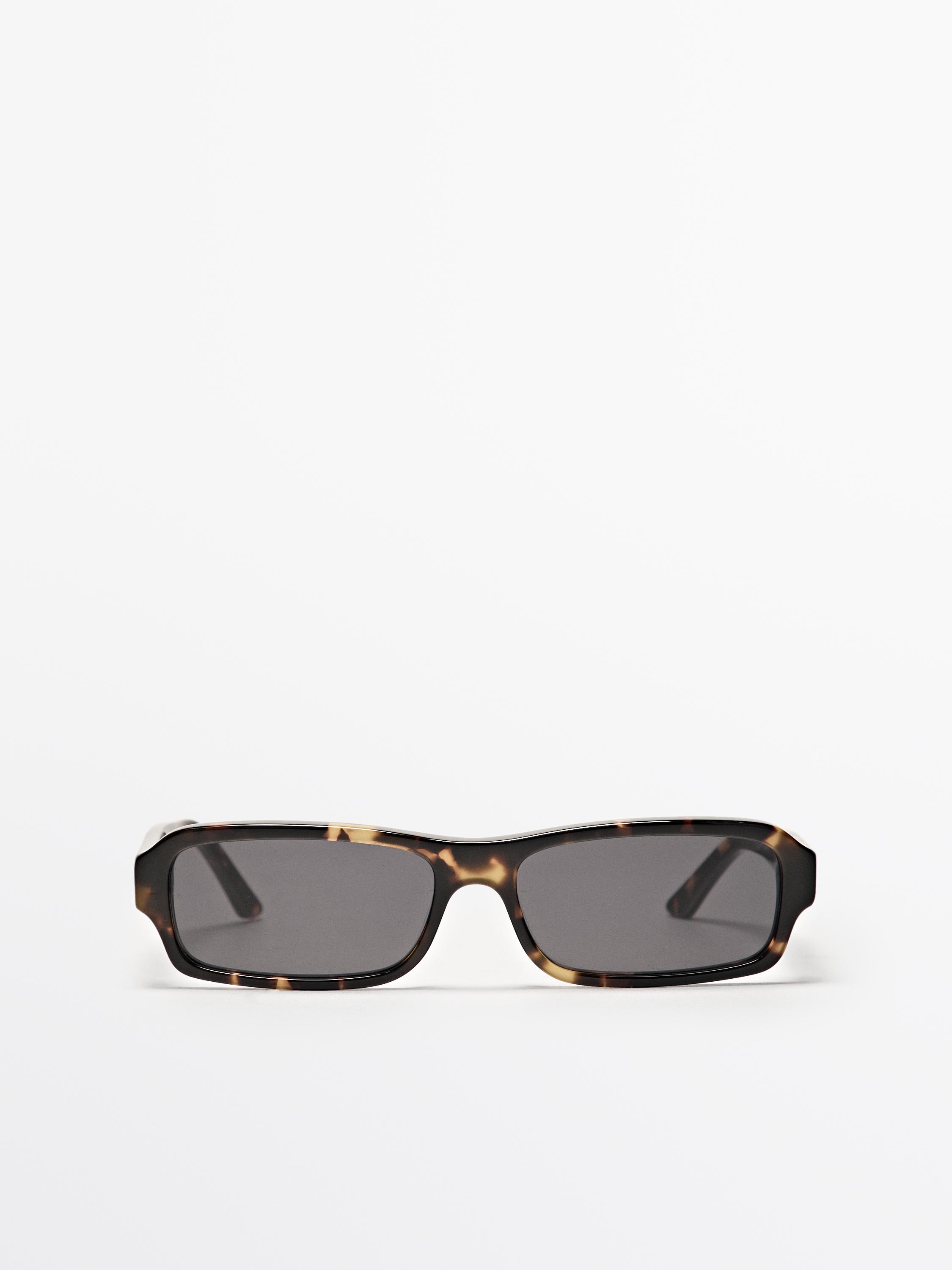 Gafas de sol alargadas