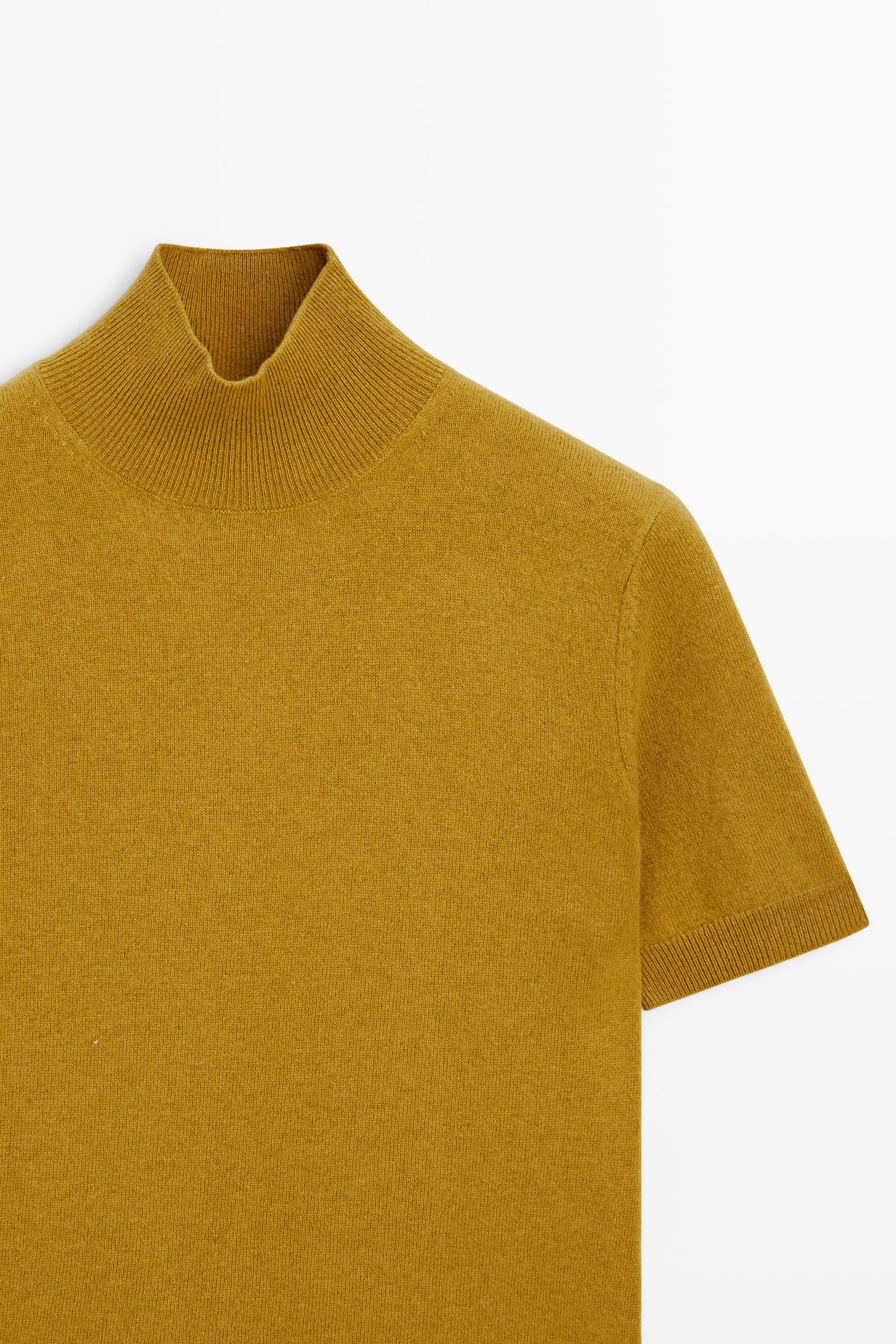 Wool-cashmere blend short sleeve knit sweater — MUSTARD YELLOW