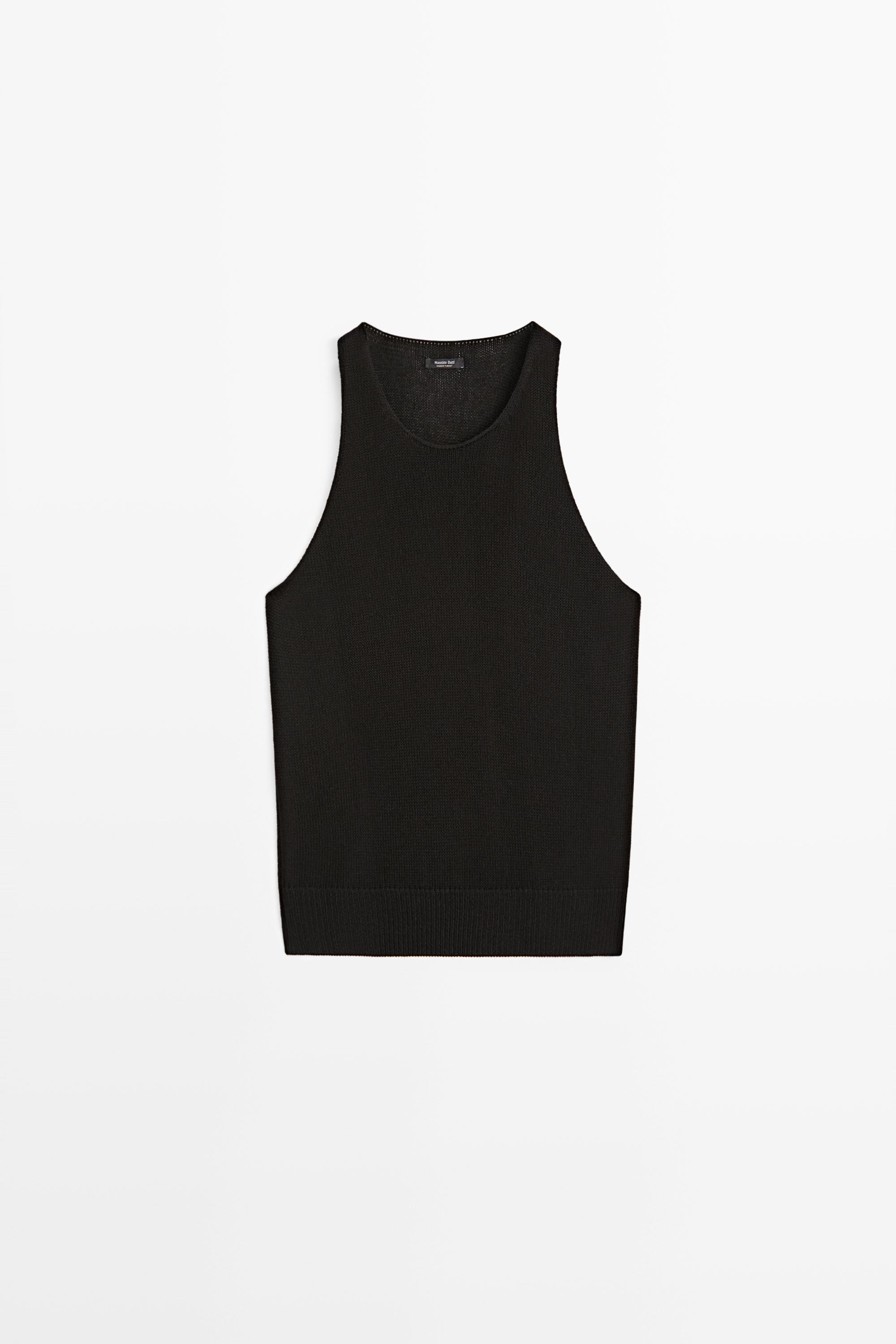 Sleeveless knit halter top