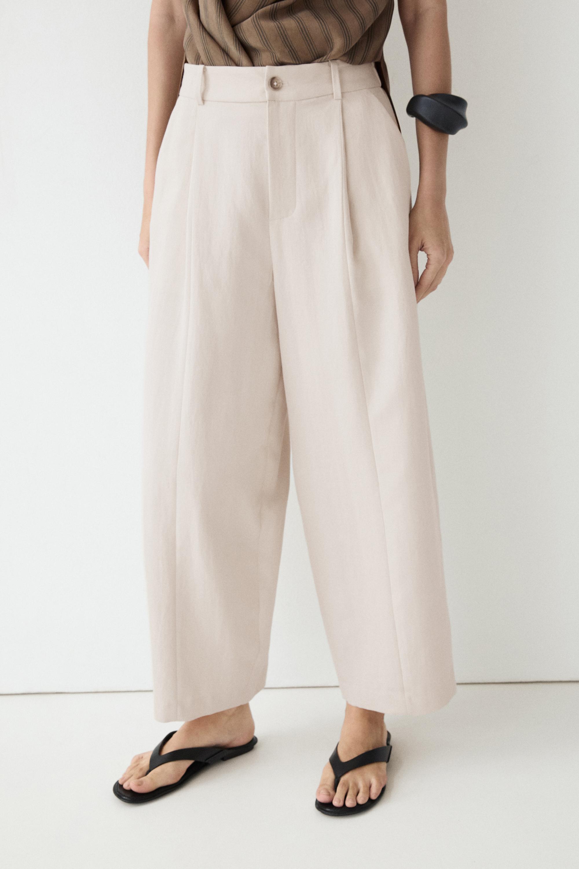 Flowing pants with elasticated waistband — CREAM