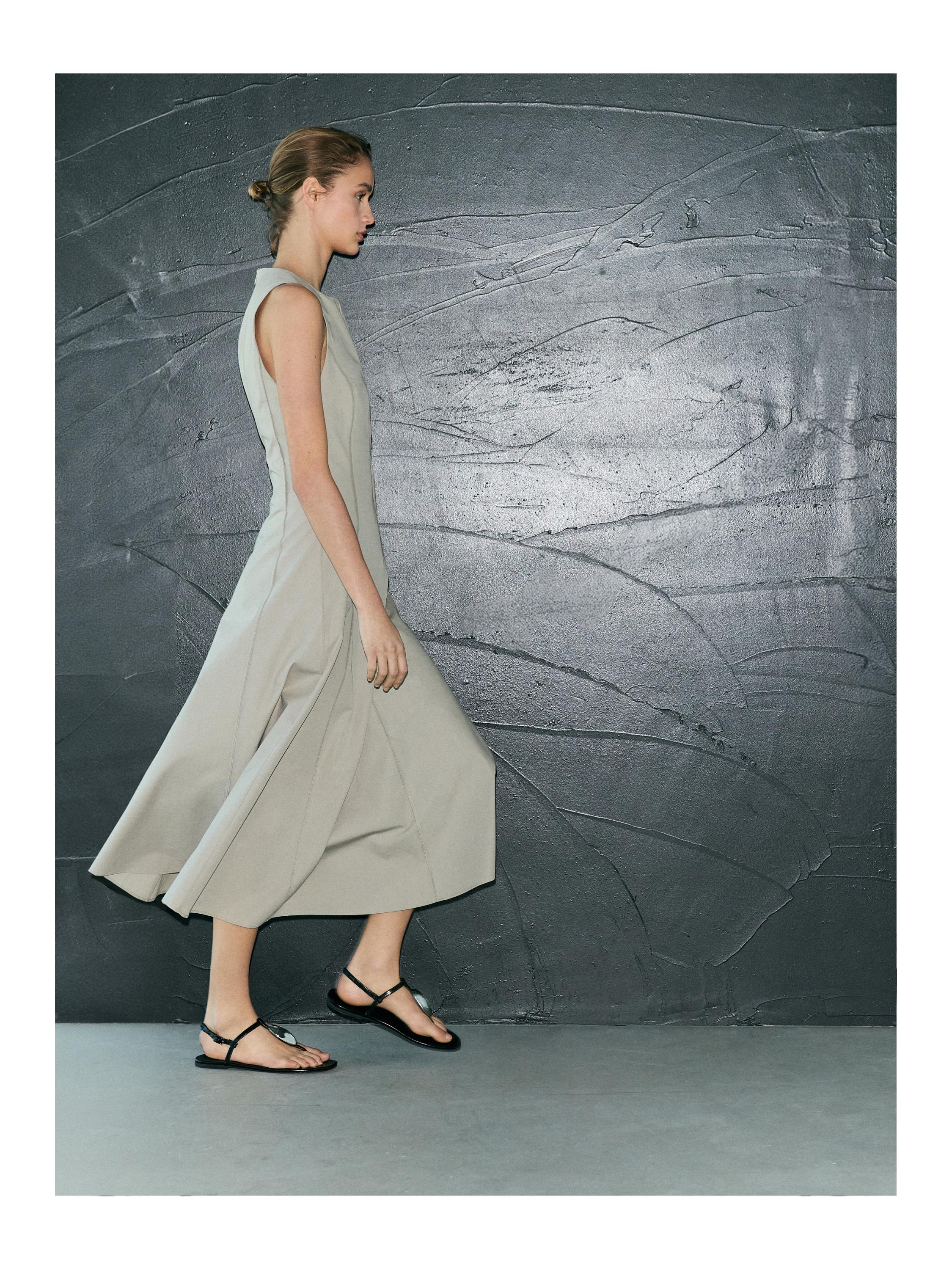 ★ Massimo Dutti★ Cotton blend flounce midi dress 06632585 Cotton blend flounce midi dress · White · Caps And Hats