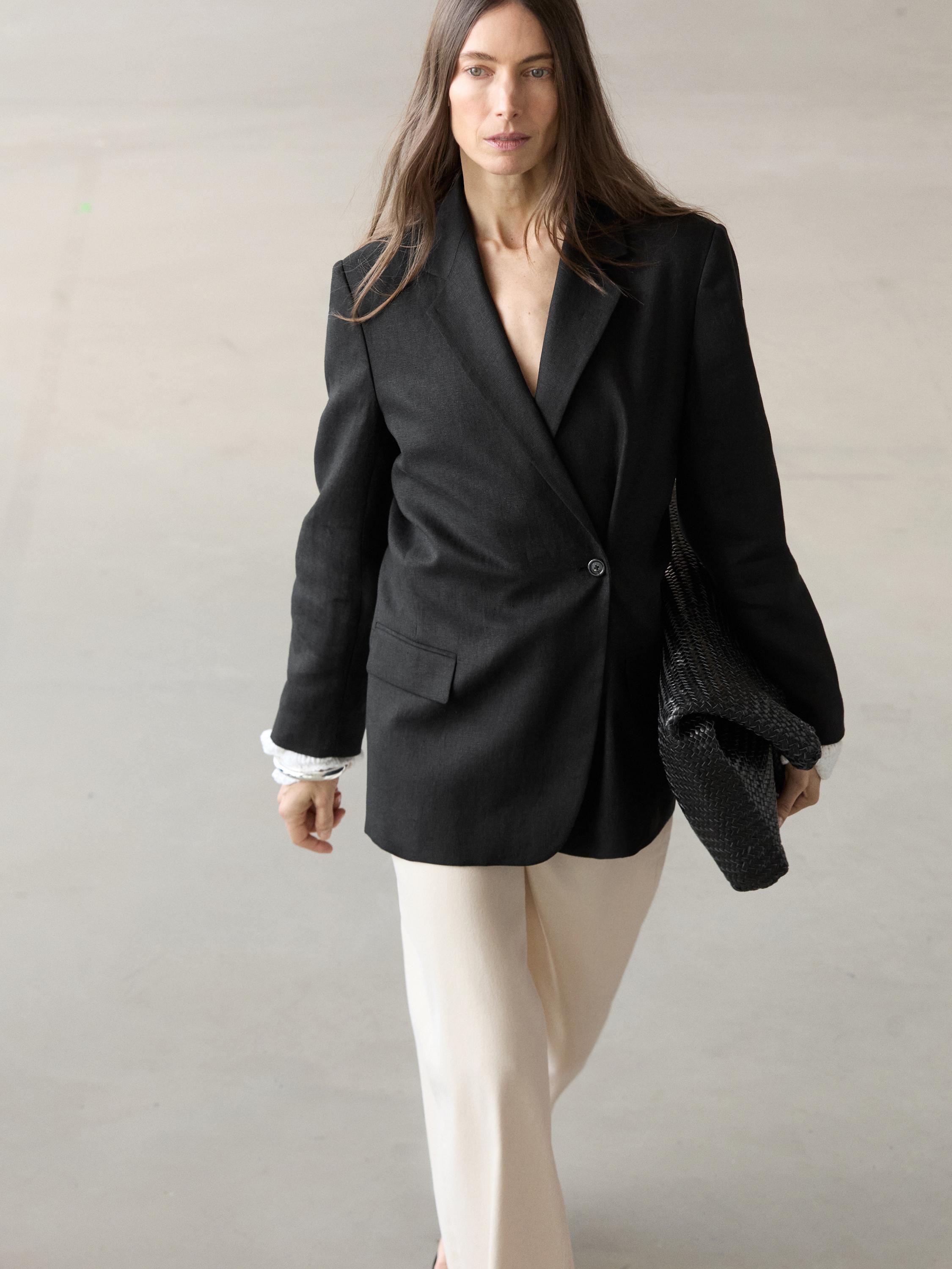 100% linen double-breasted blazer — BLACK