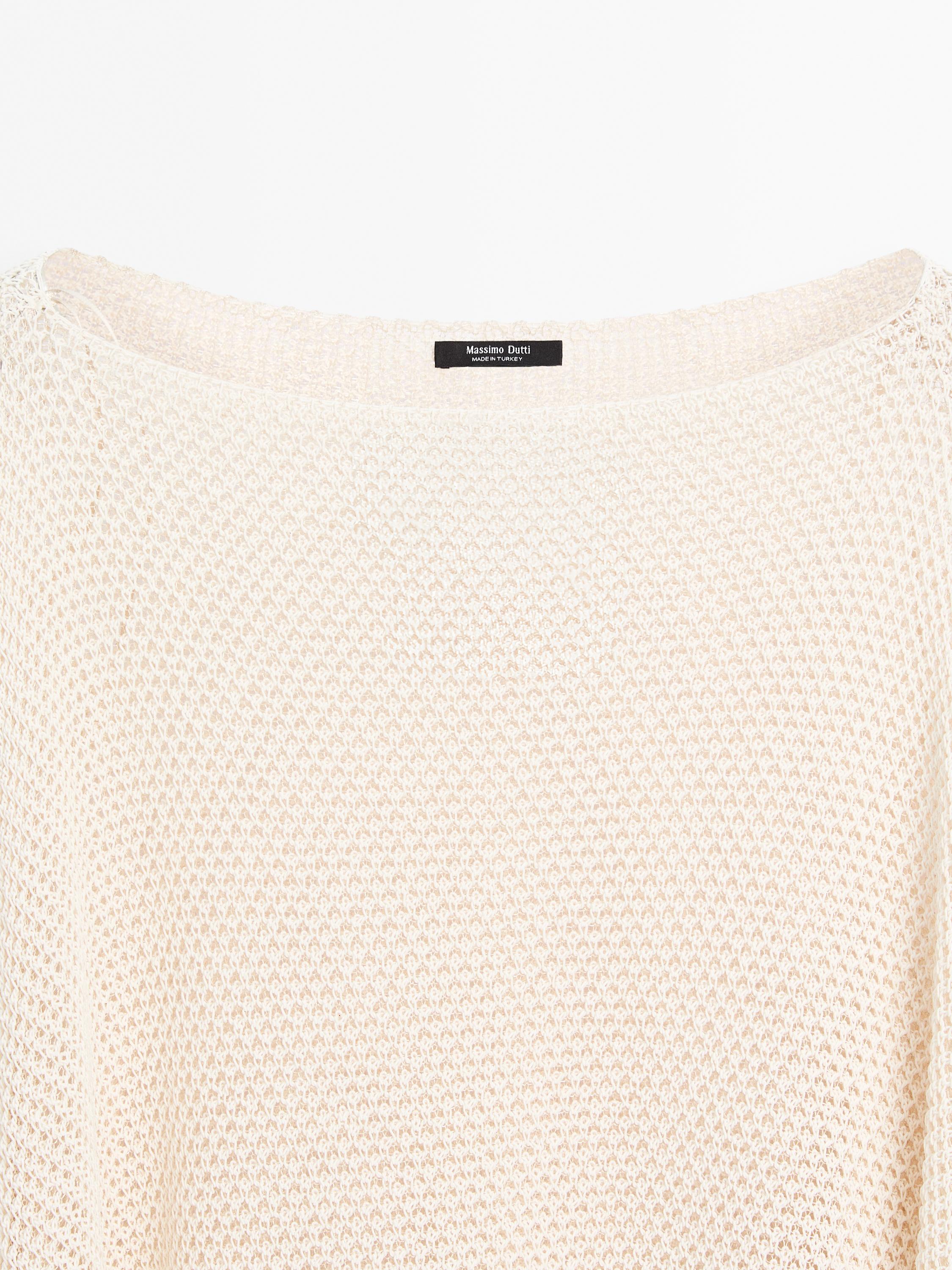 Textured knit cape