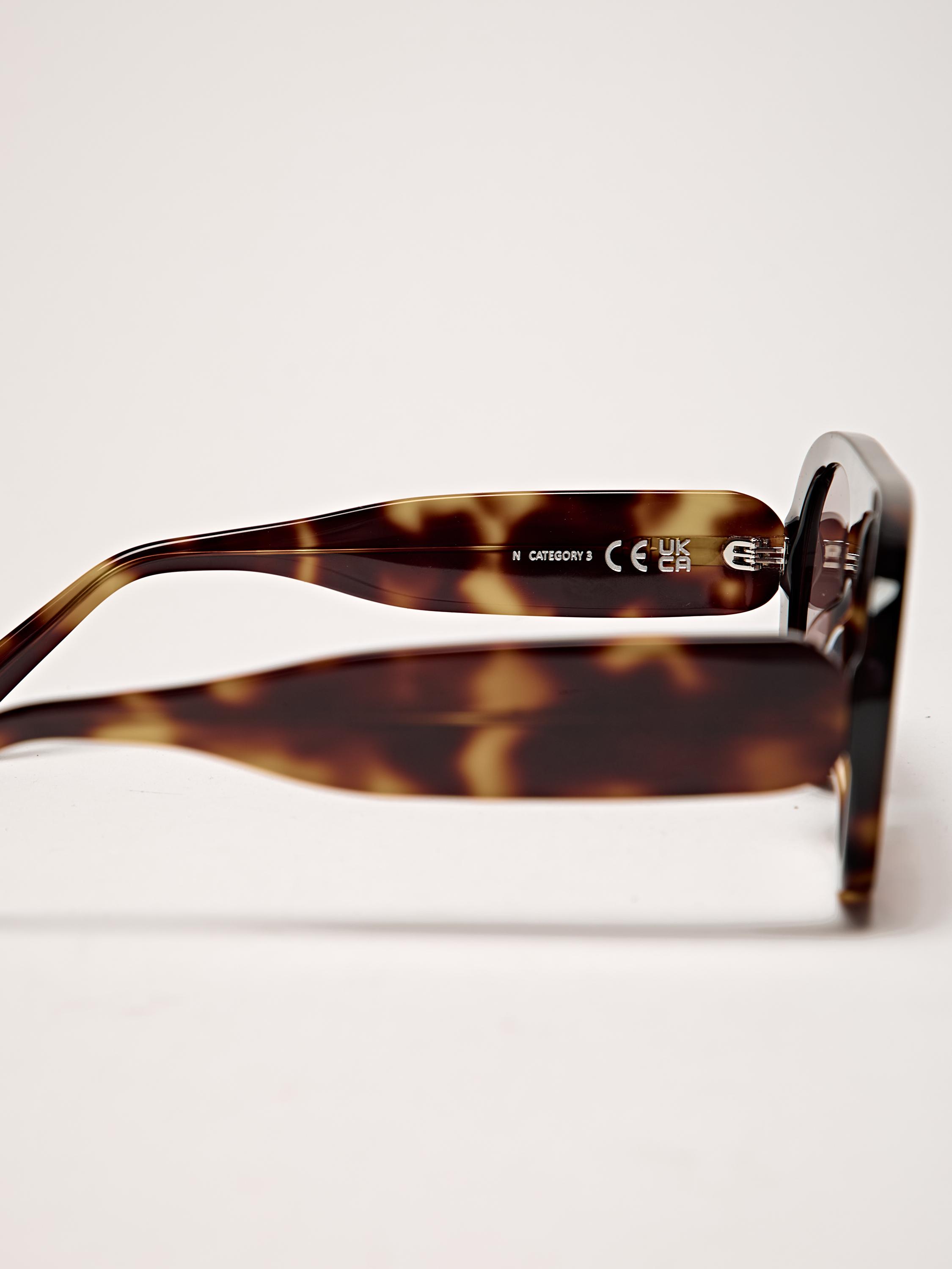 Oval sunglasses