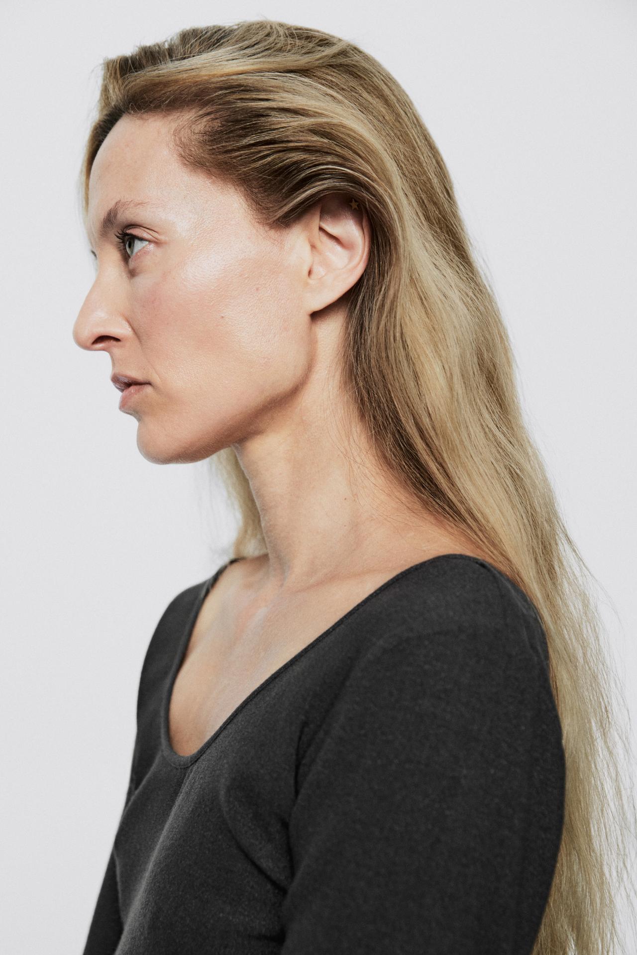 Stretch wool blend crew neck top - LIMITED EDITION — CHARCOAL