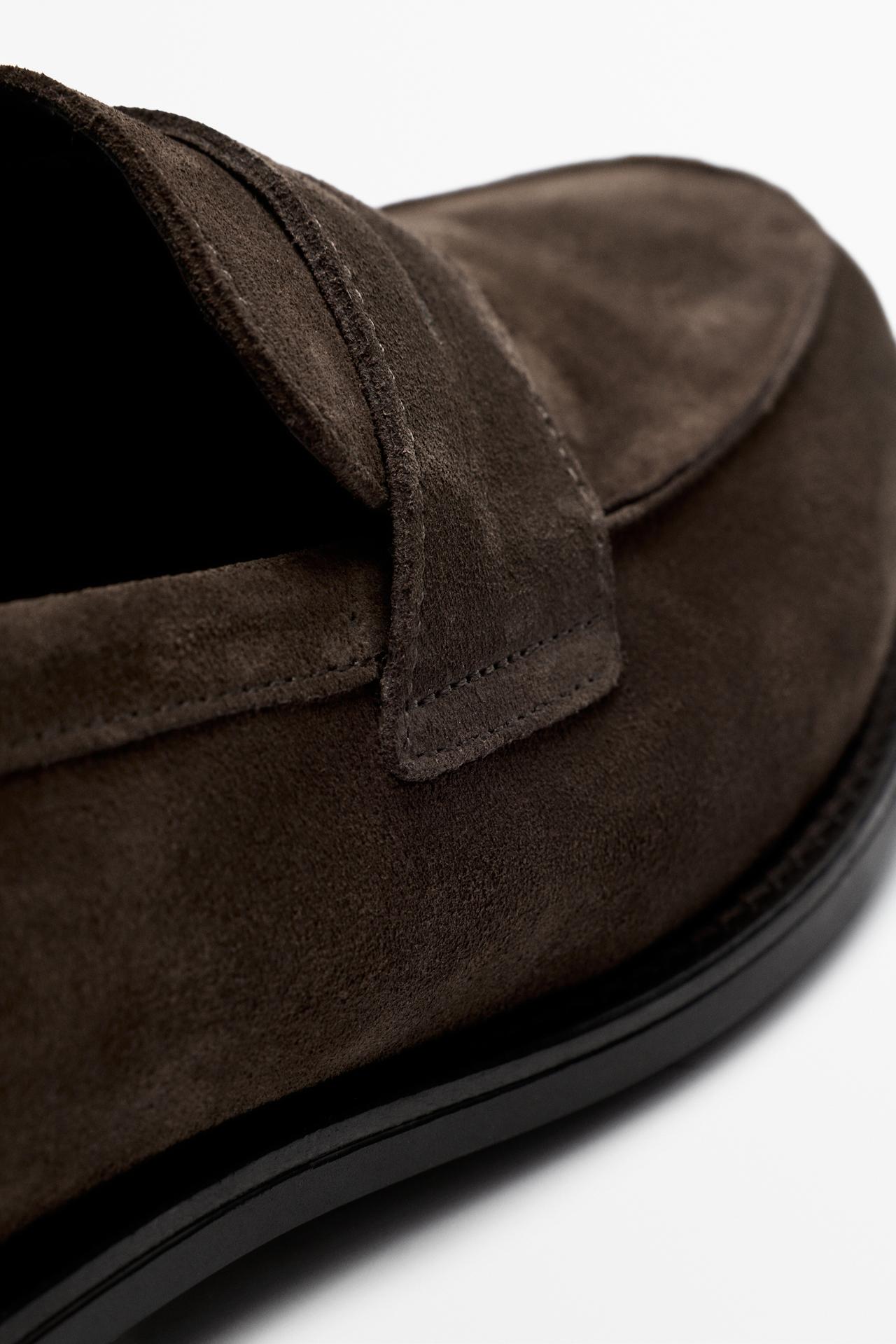 Soft leather loafer — BROWN
