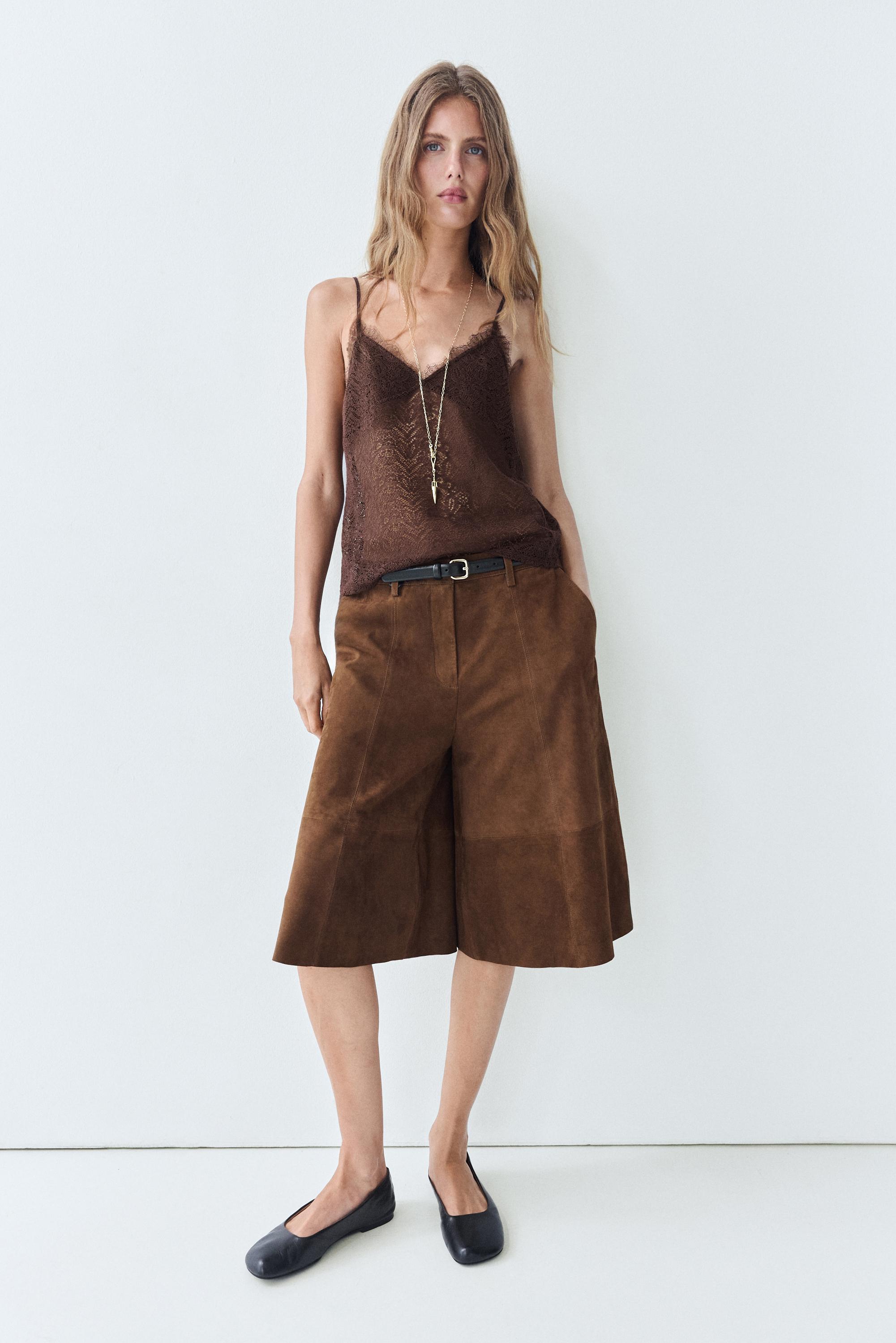 Strappy lace detail top — BROWN