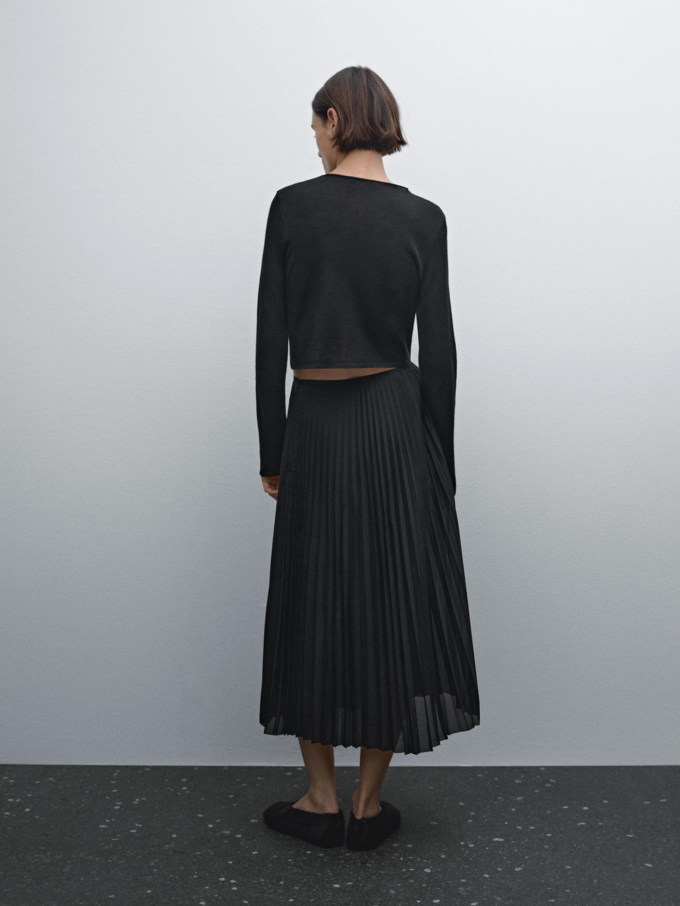 Plisovaná midi sukně se sklady