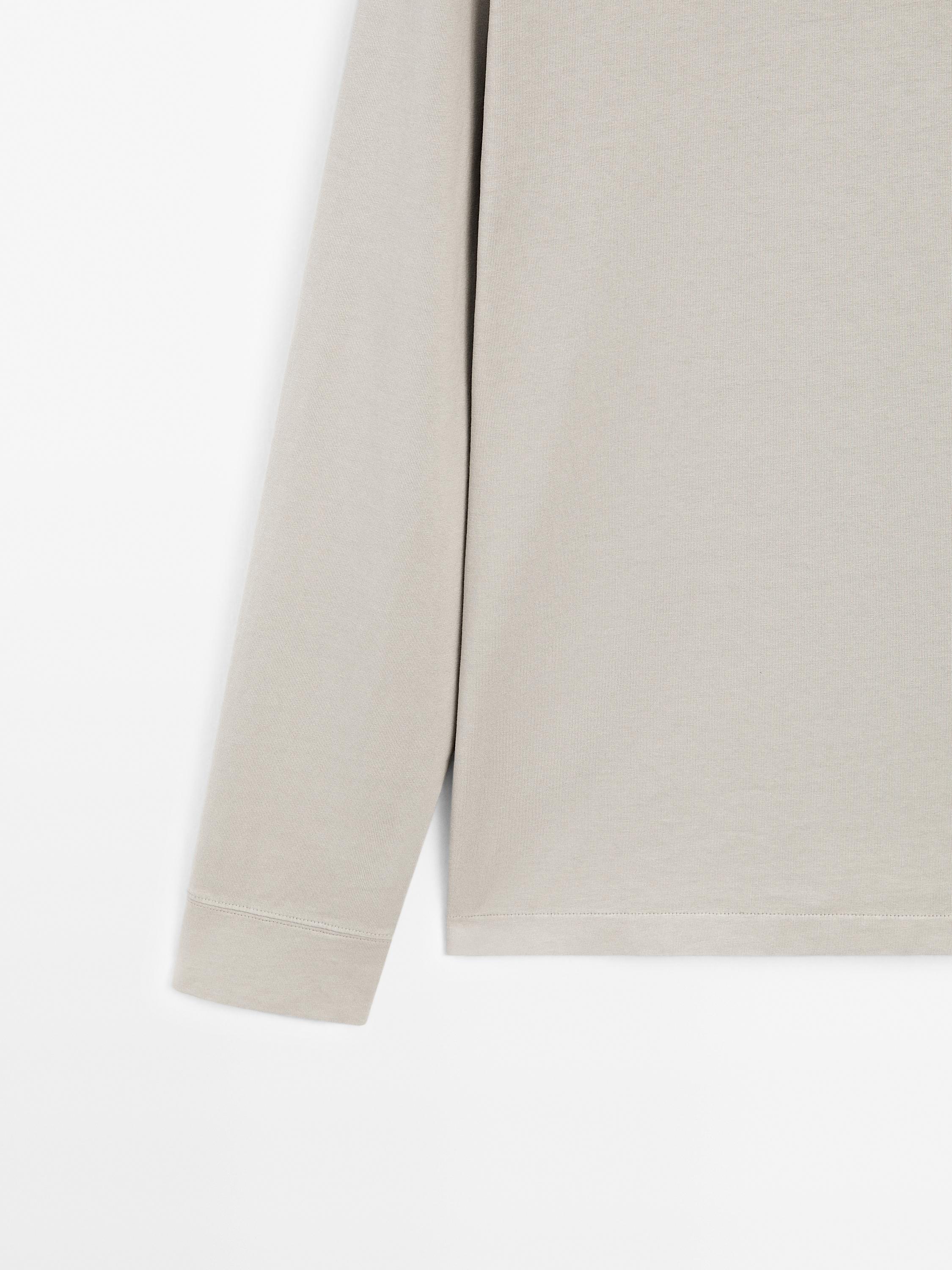 100% cotton distressed-effect polo shirt