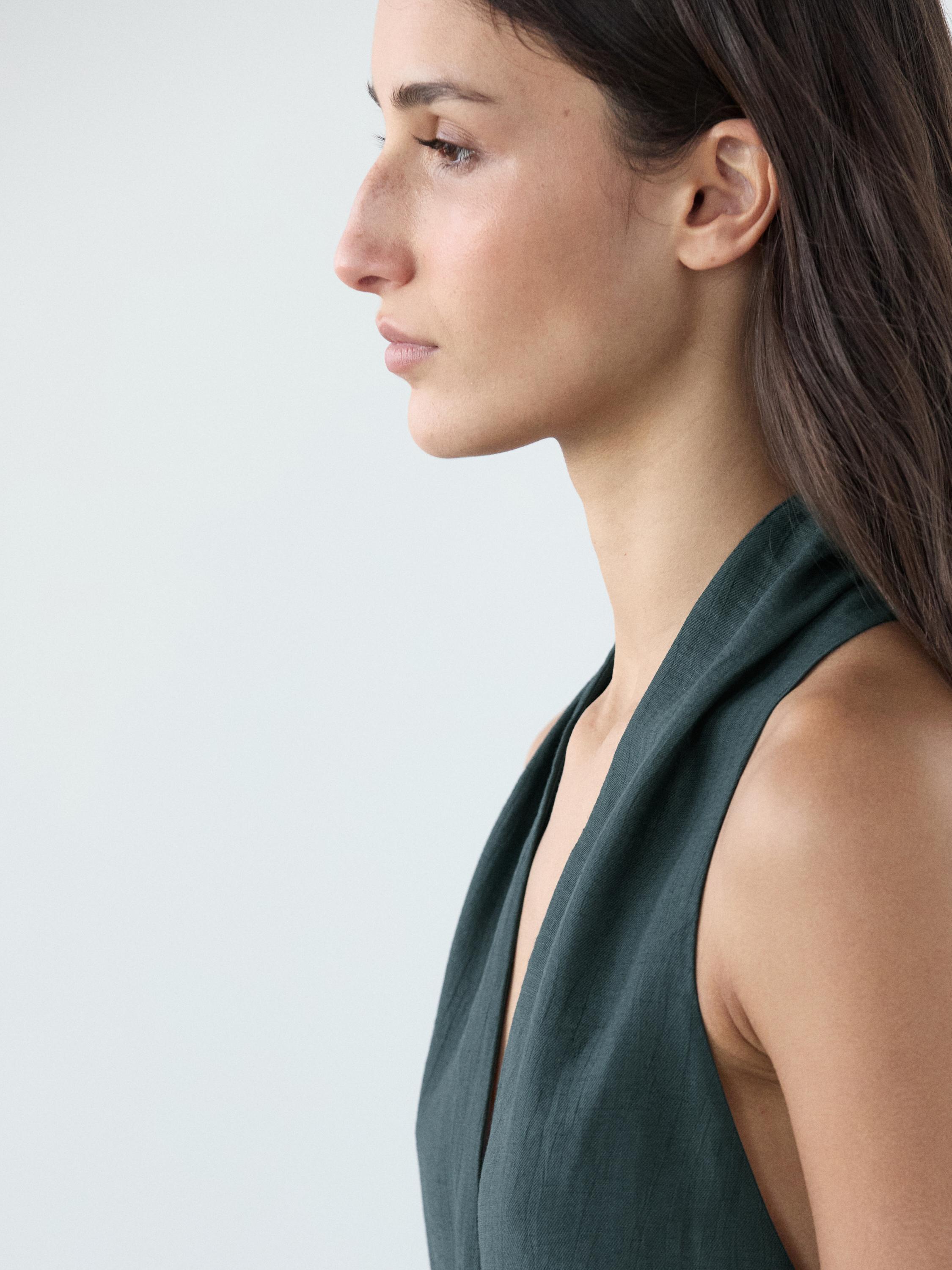 V yaka keten midi elbise