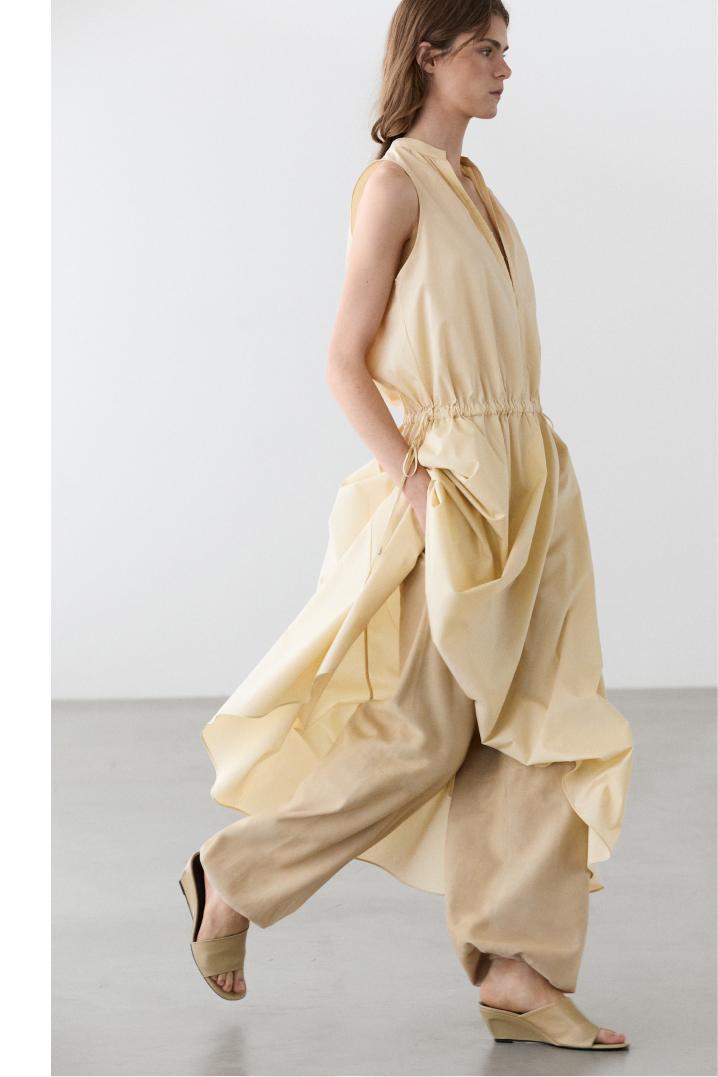 100% cotton midi dress with elasticated waist — PALE YELLOW